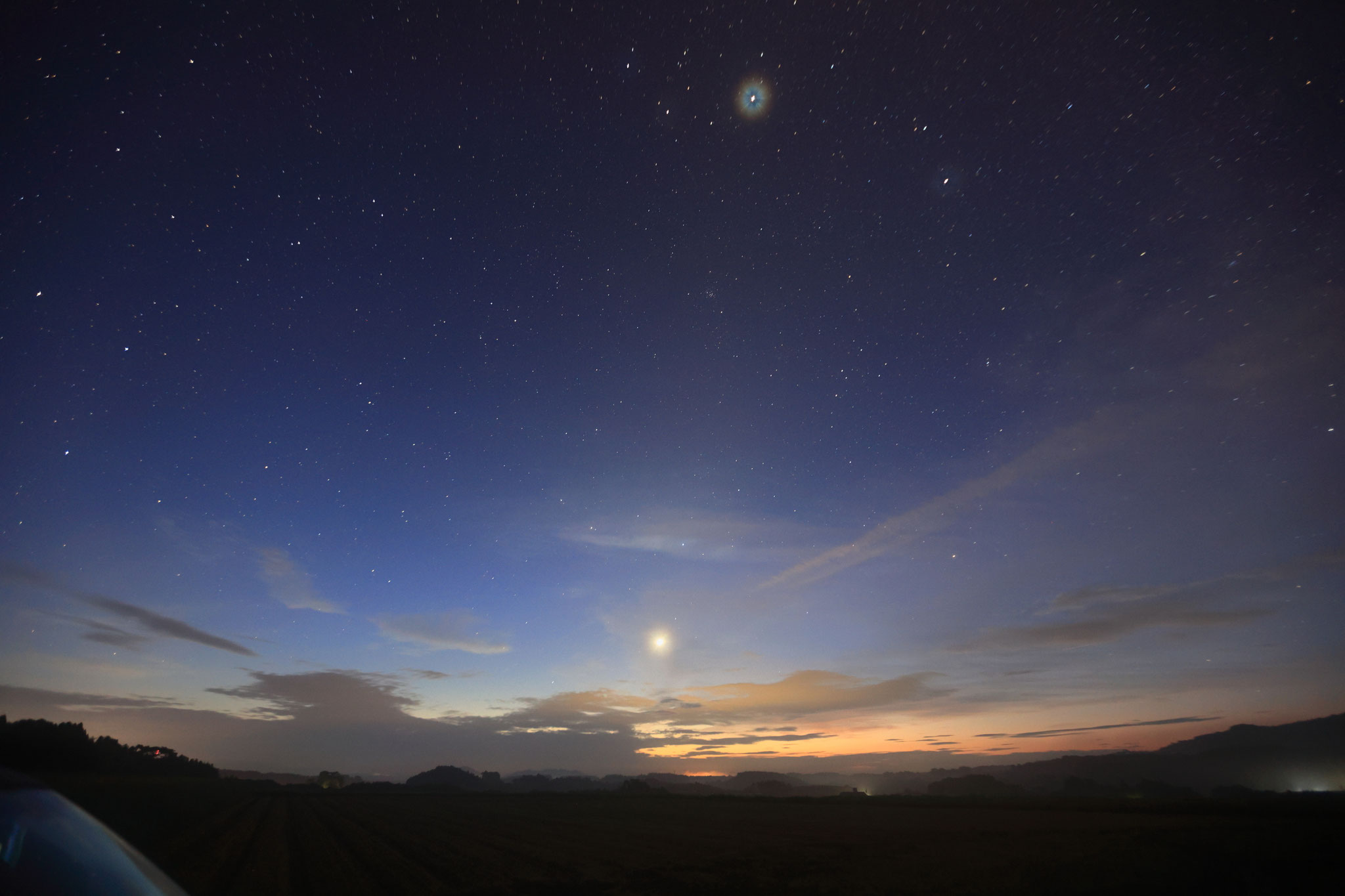 星を夢中になって撮っているといつの間にか朝がそこに(9月27日 宮崎県)