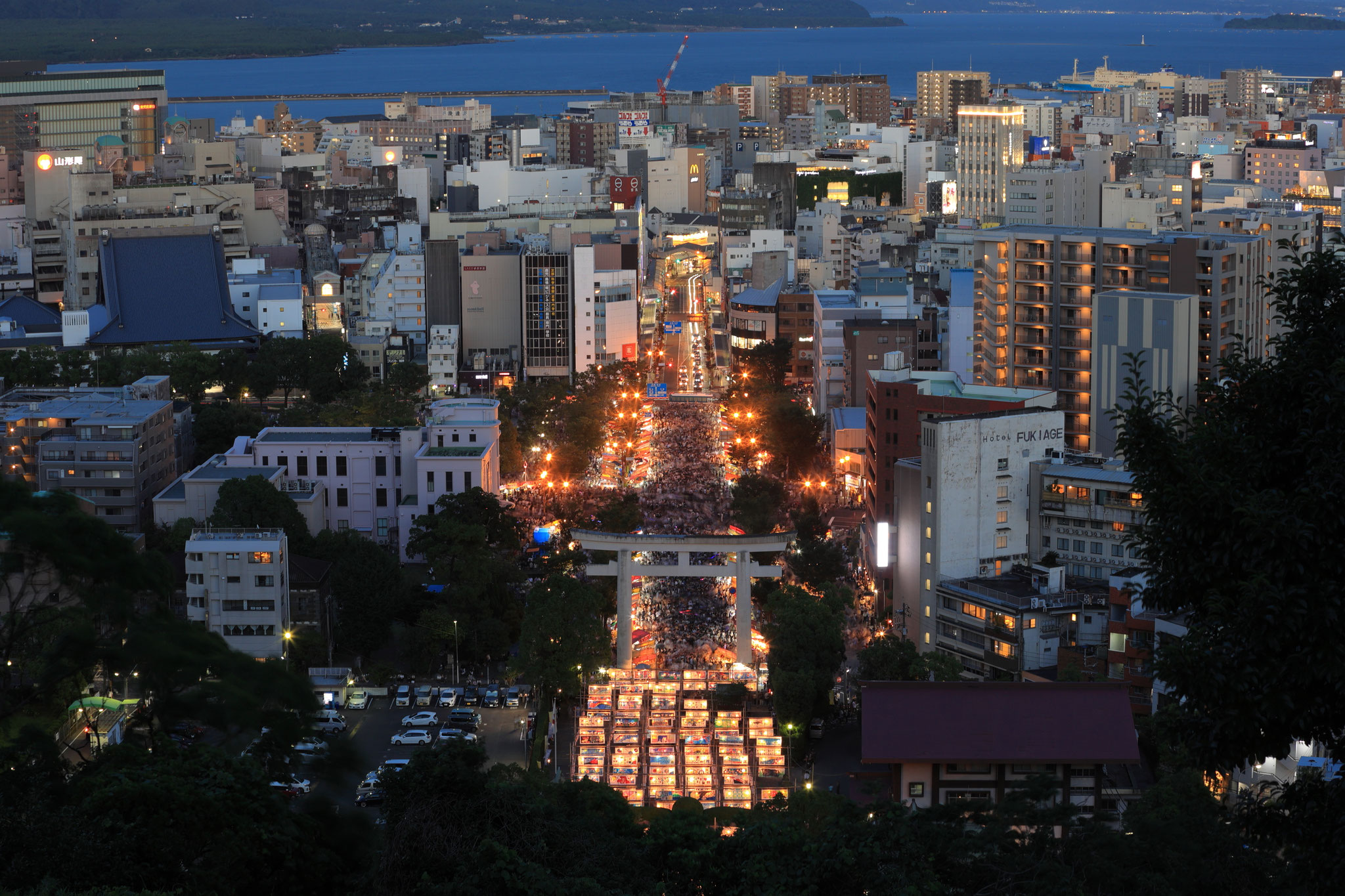 六月灯の照国神社と街景色(7月16日 鹿児島市)