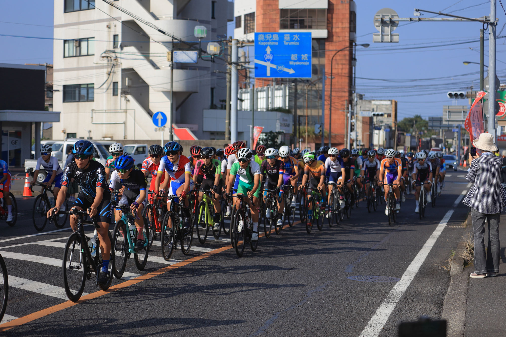 「燃ゆる感動かごしま国体」自転車競技(ロードレース)開催(10月15日 鹿屋市)