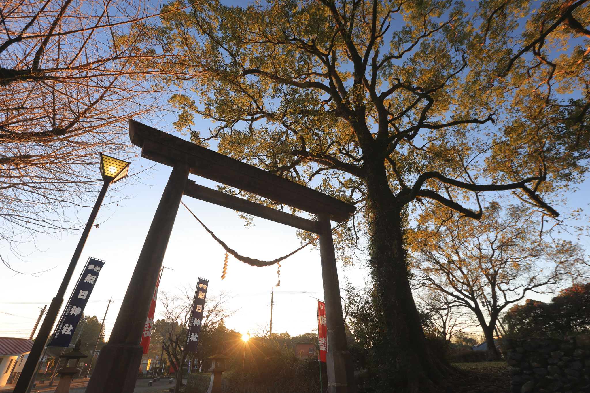神社で迎える2024年(1月1日 大崎町)