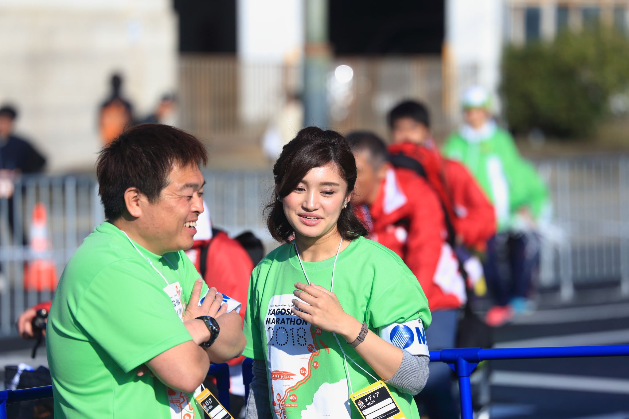 野口たくおさんと原口奈菜アナウンサー(鹿児島マラソン2018にて)