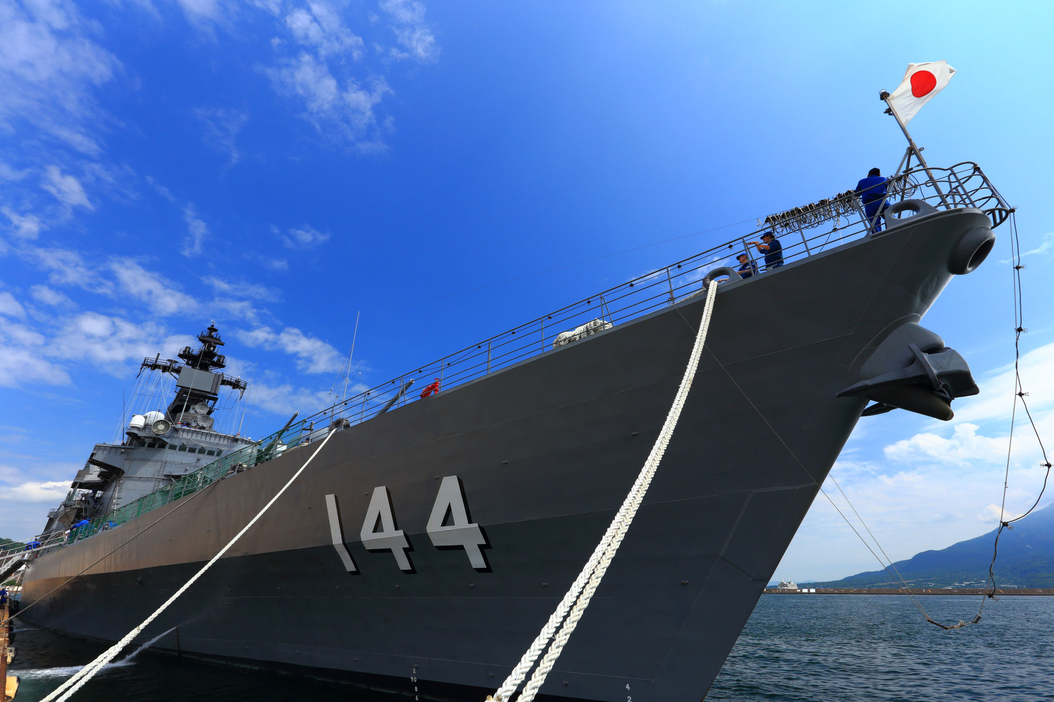護衛艦くらま（鹿児島市北埠頭）