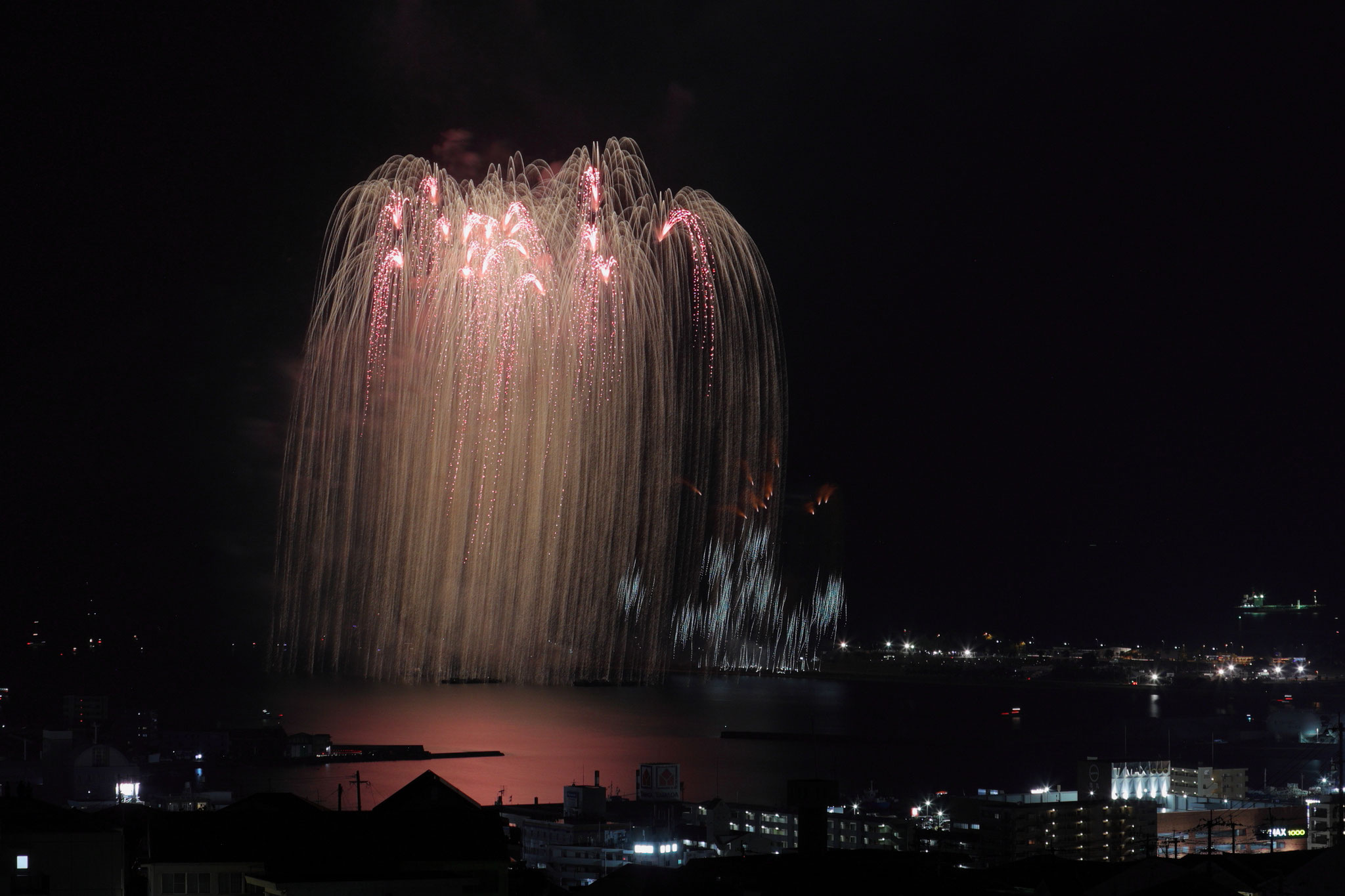 桜島と芸術花火2022  その6 (4月30日 鹿児島市)