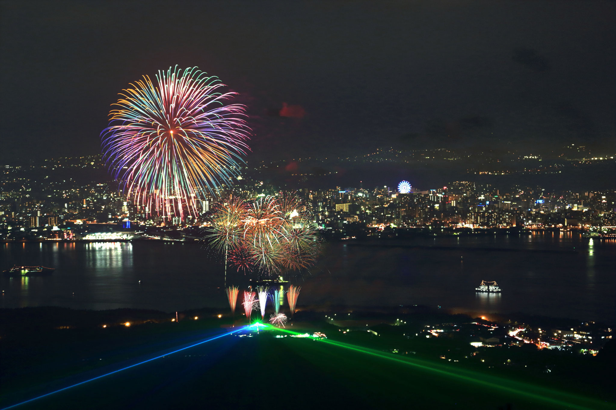 桜島火の島祭りの花火を遠方より撮影(7/27 湯之平展望所)