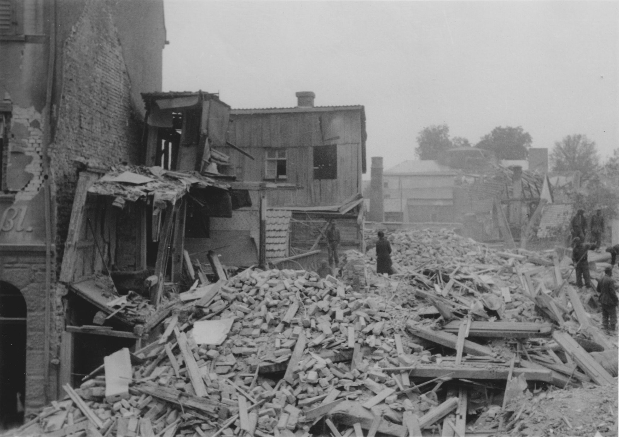 Wolfsgasse 12, 22.07.1944, Blick zum Ernst-Sachs-Bad