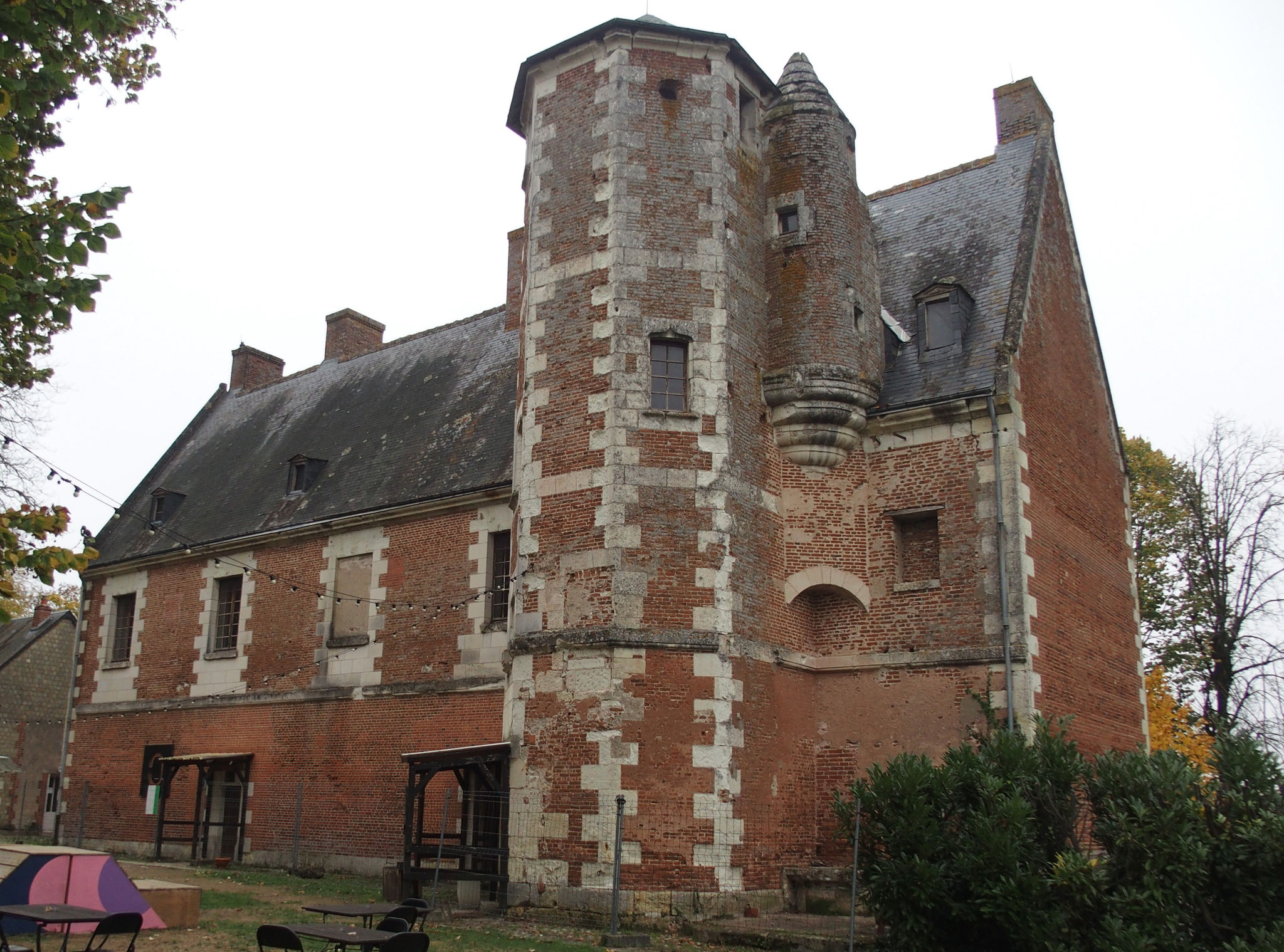 Début du diaporama au Château du Plessis