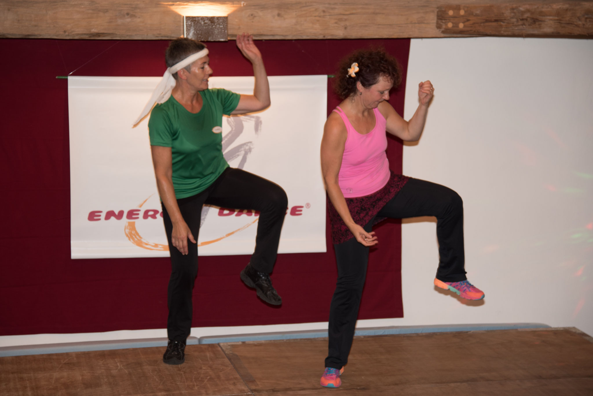 Energy Dance® ist auch Energiearbeit. z.B. Kurs Waldenburg Eurogymnasium