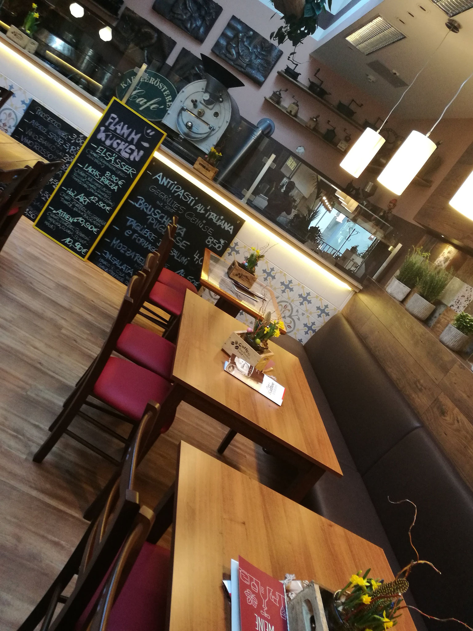 Gino´s Kaffee und WHITE FRISIAN Genusszeiten