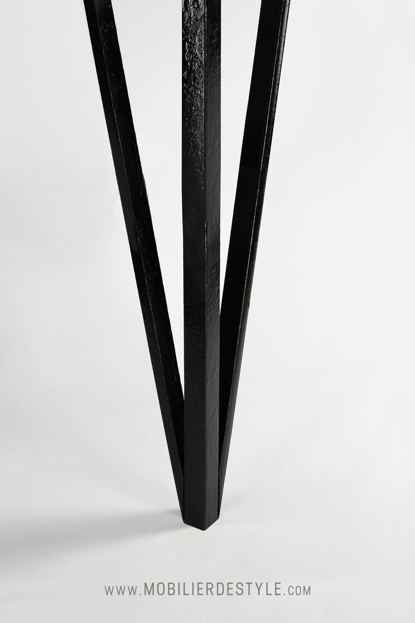 Finition 4 : Black painted wrought iron