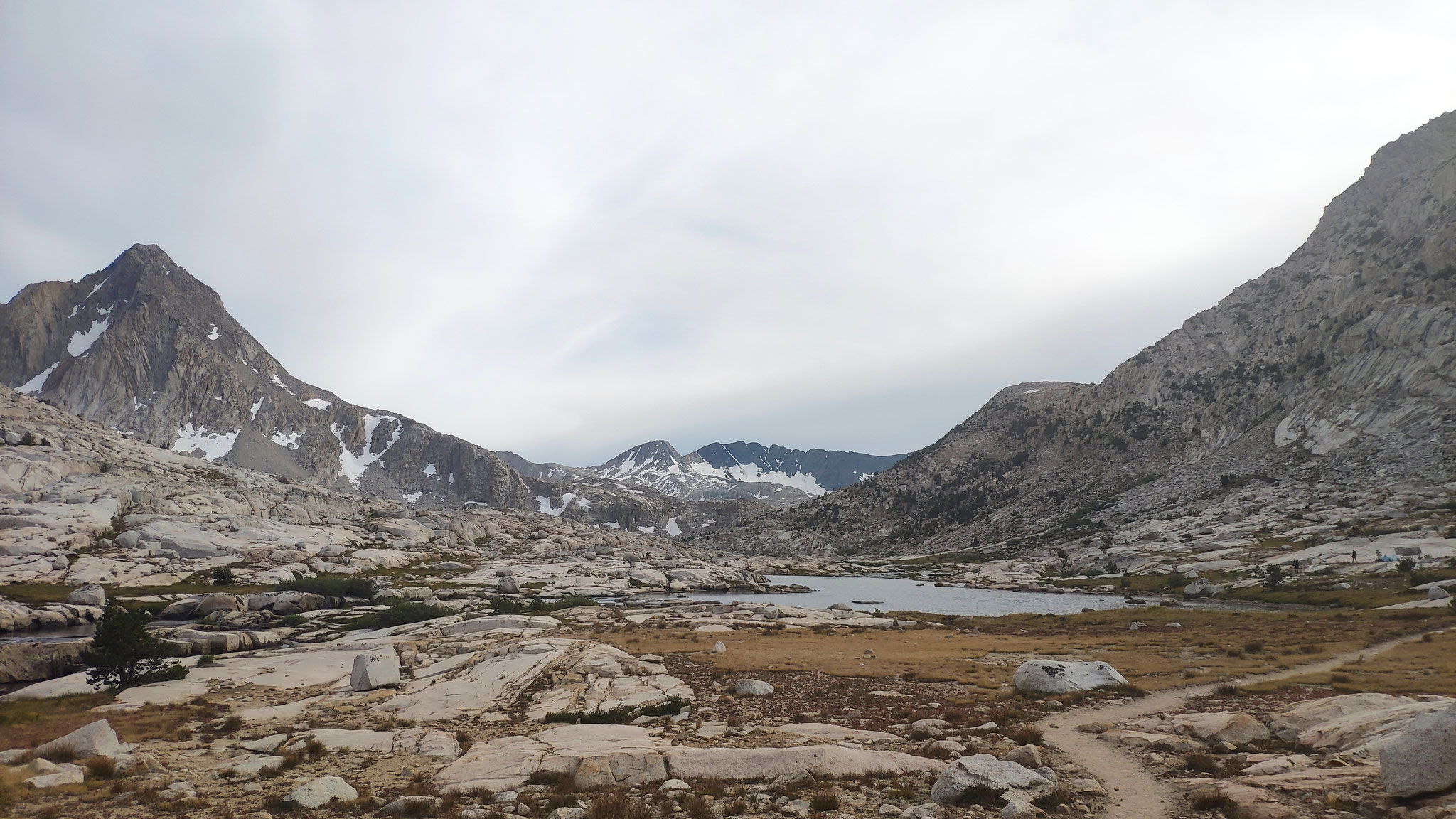 Abstieg vom John Muir Pass, Sierra Nevada, Kalifornien