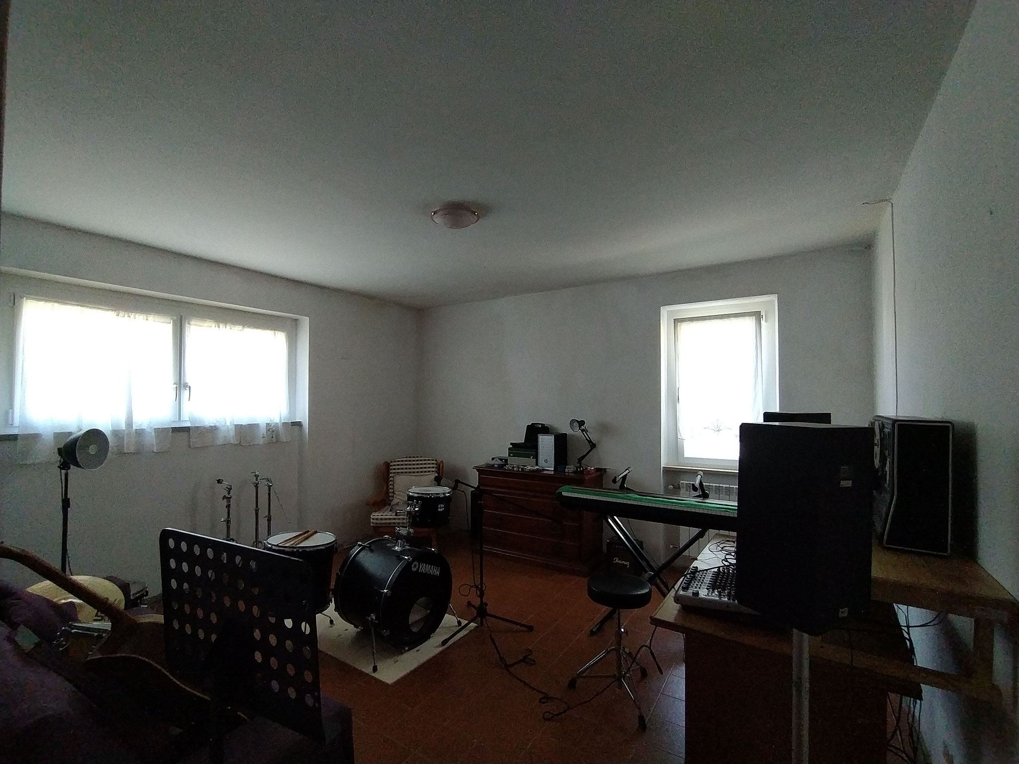 CAMERA PIANO TERRA