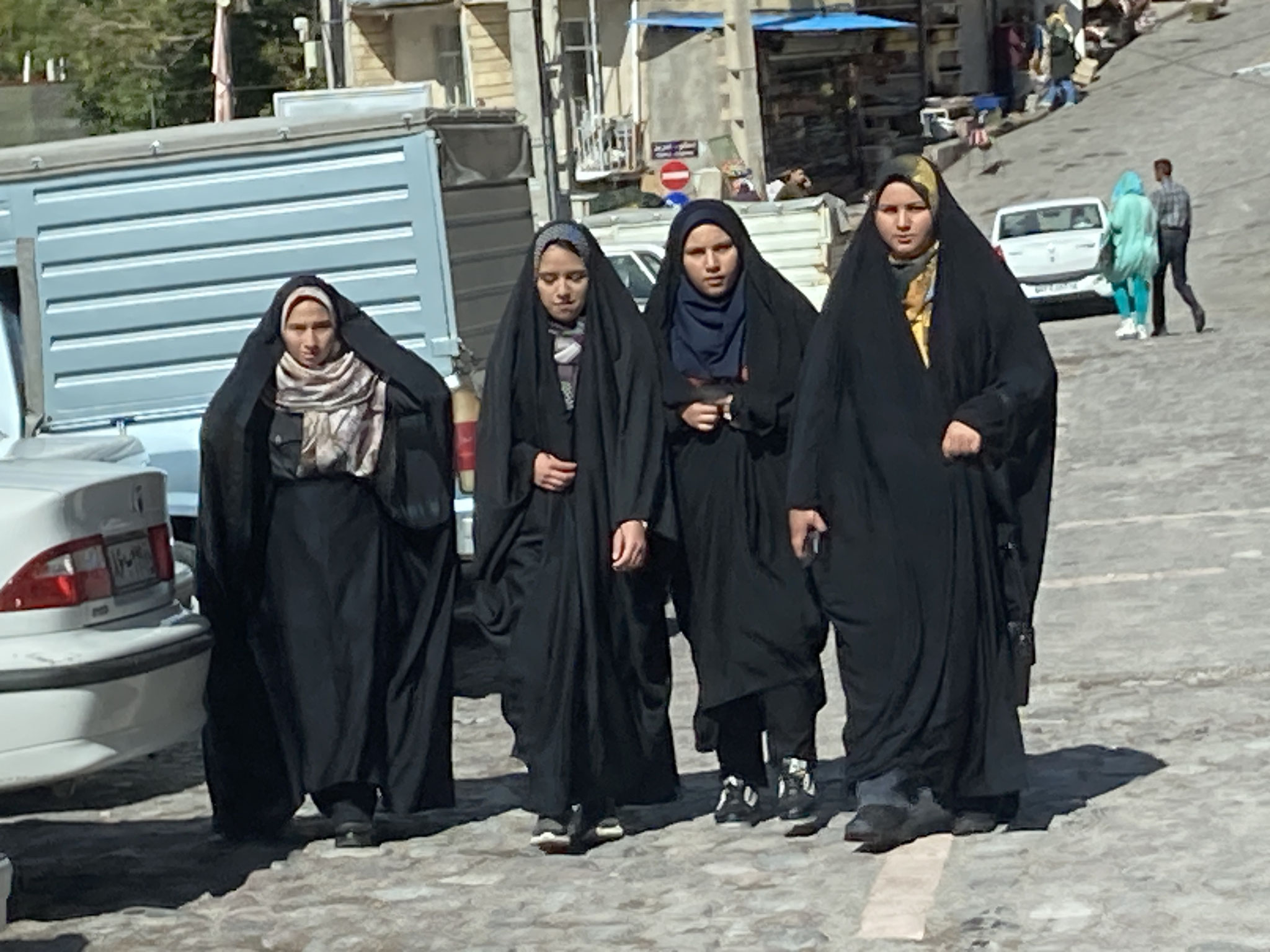 Im Iran hat es viele verschleierte Frauen