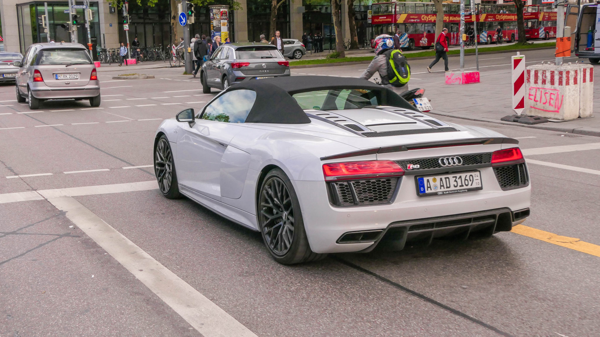 Audi R8 V10 Spyder - A-AD3169