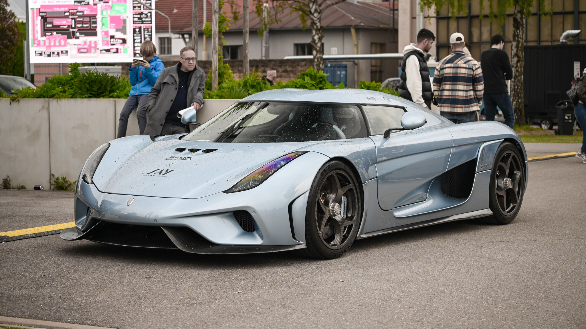 Koenigsegg Regera (Myle)