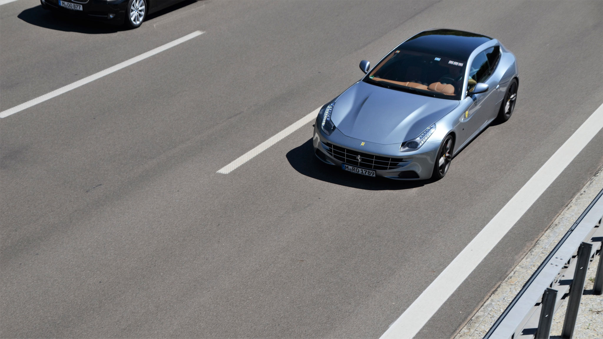 Ferrari FF - M-RO1789