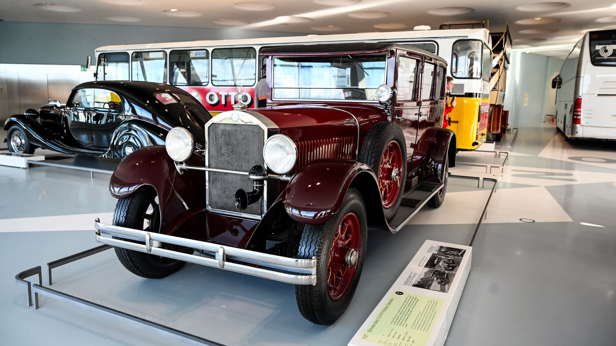 Mercedes-Benz 12/55 PS Pullman