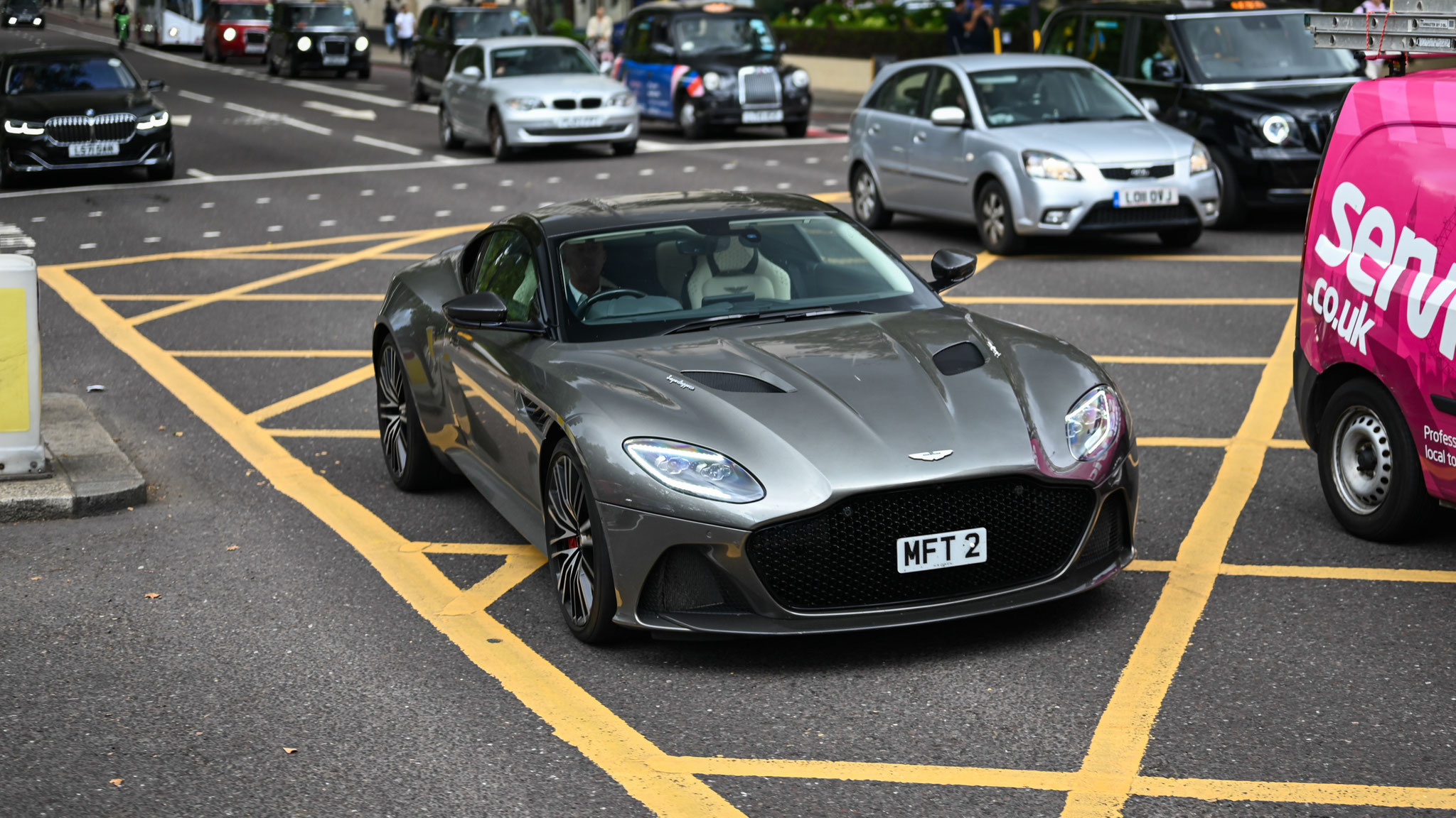 Aston Martin DBS Superleggera - MFT2 (GB)