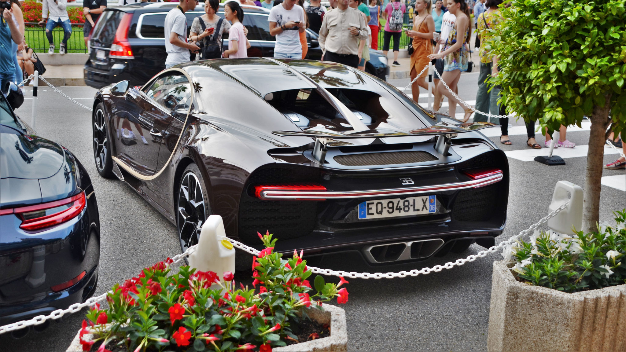 Bugatti Chiron - EQ948LX-06 (FRA)