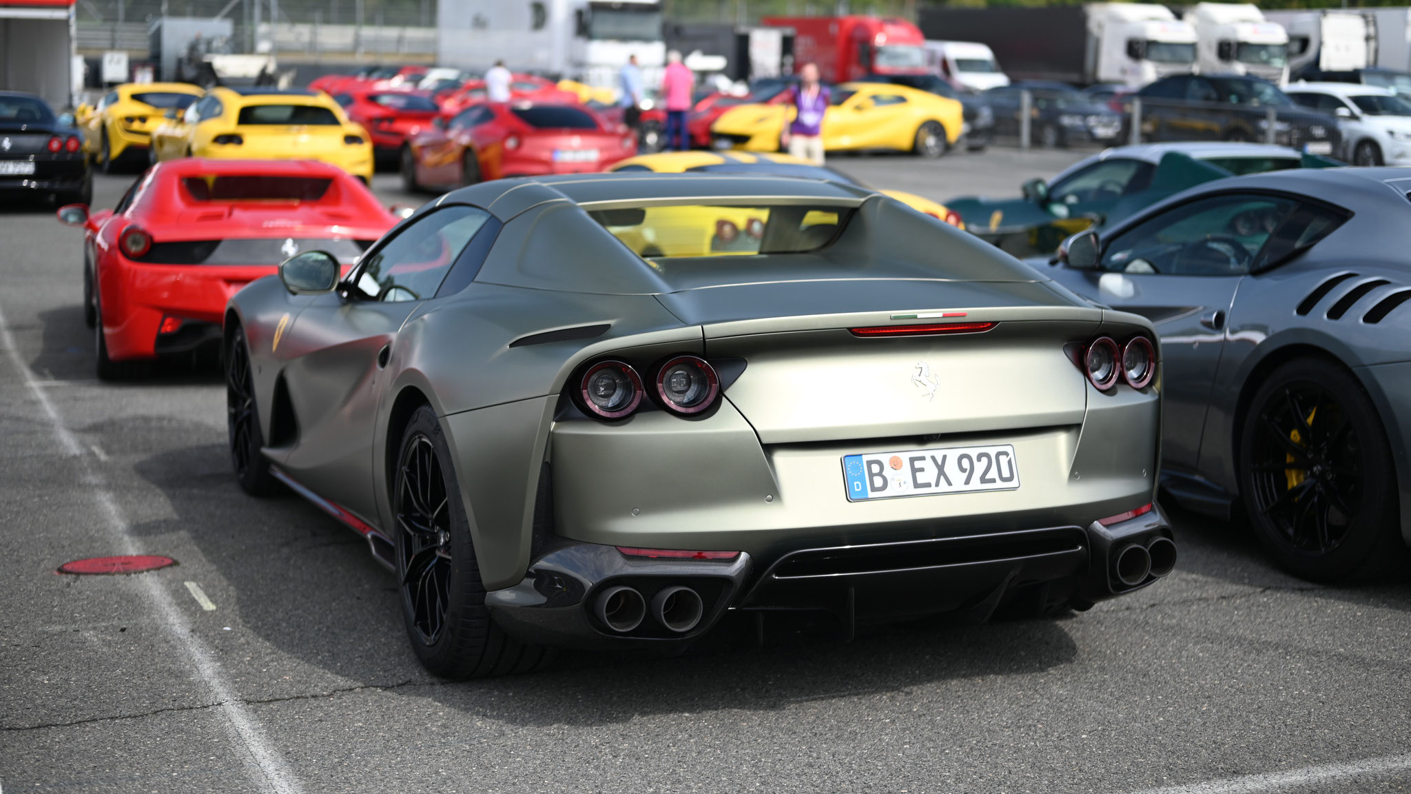 Ferrari 812 GTS - B-EX920