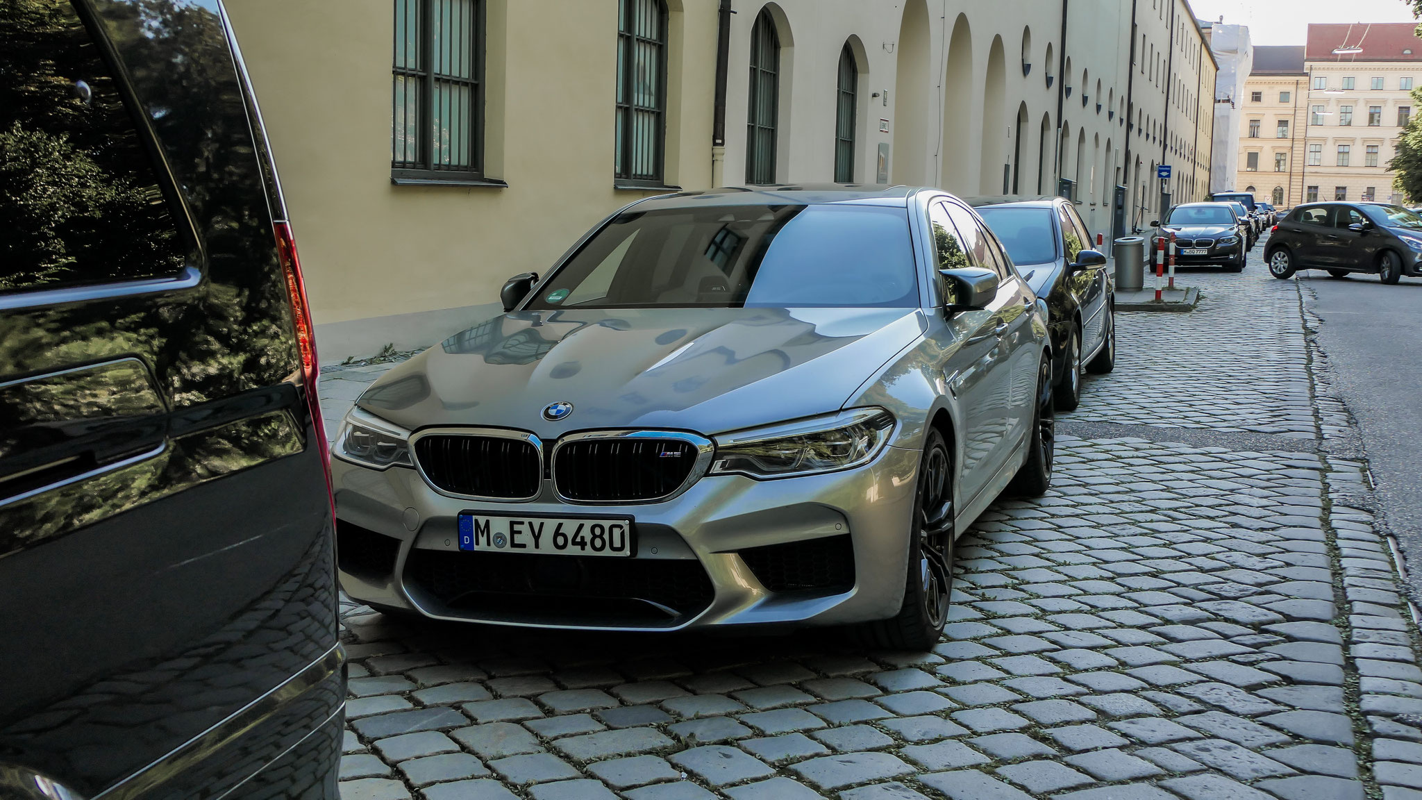 BMW M5 - M-EY6480