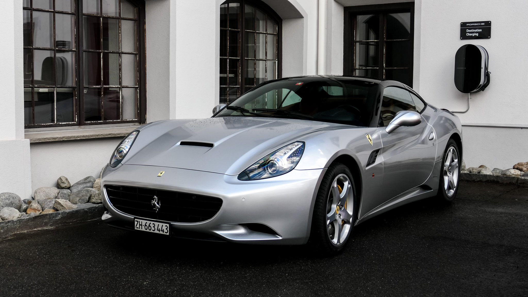 Ferrari California - ZH663443 (CH)
