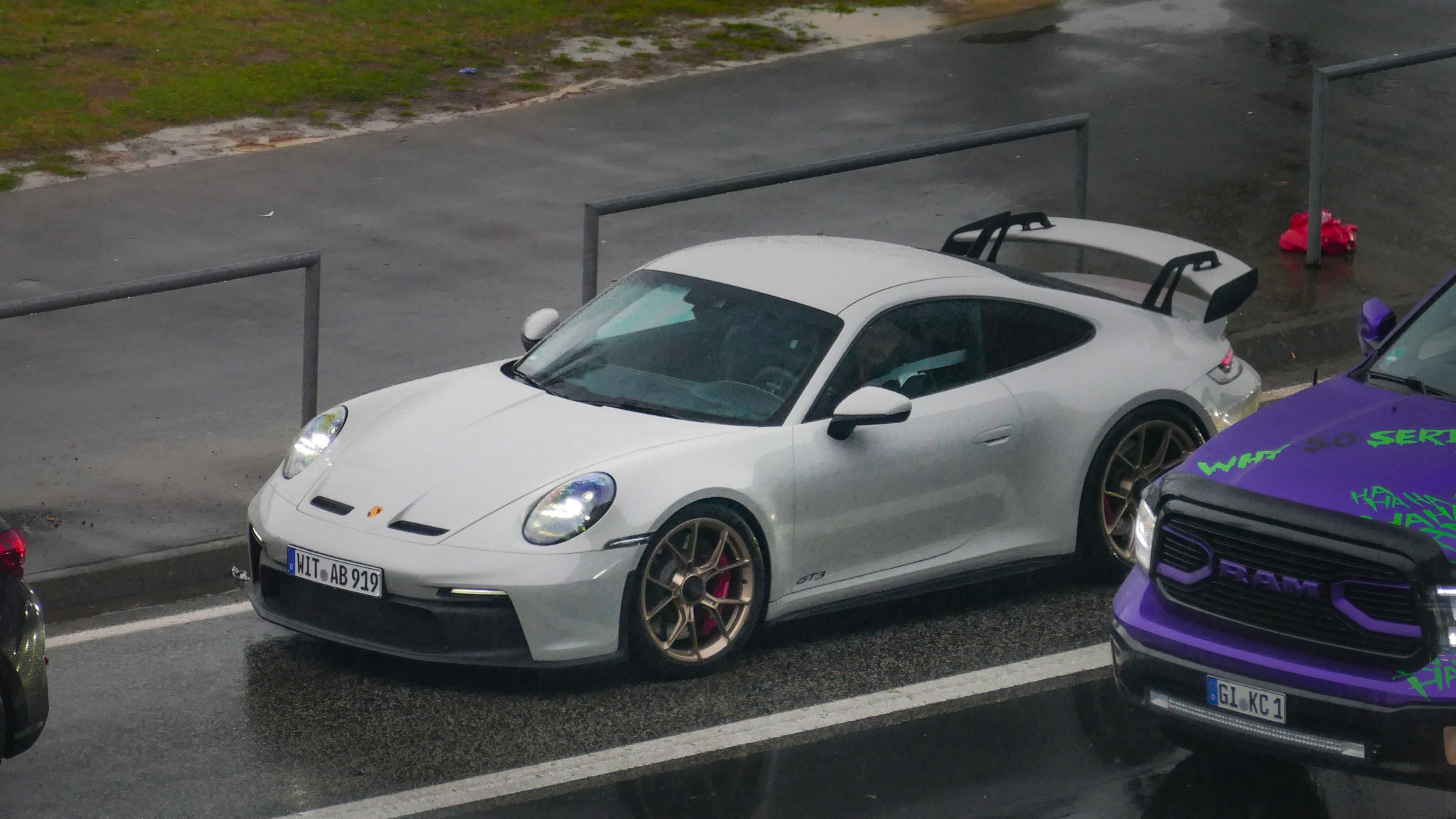 Porsche 992 GT3  - WIT-AB919
