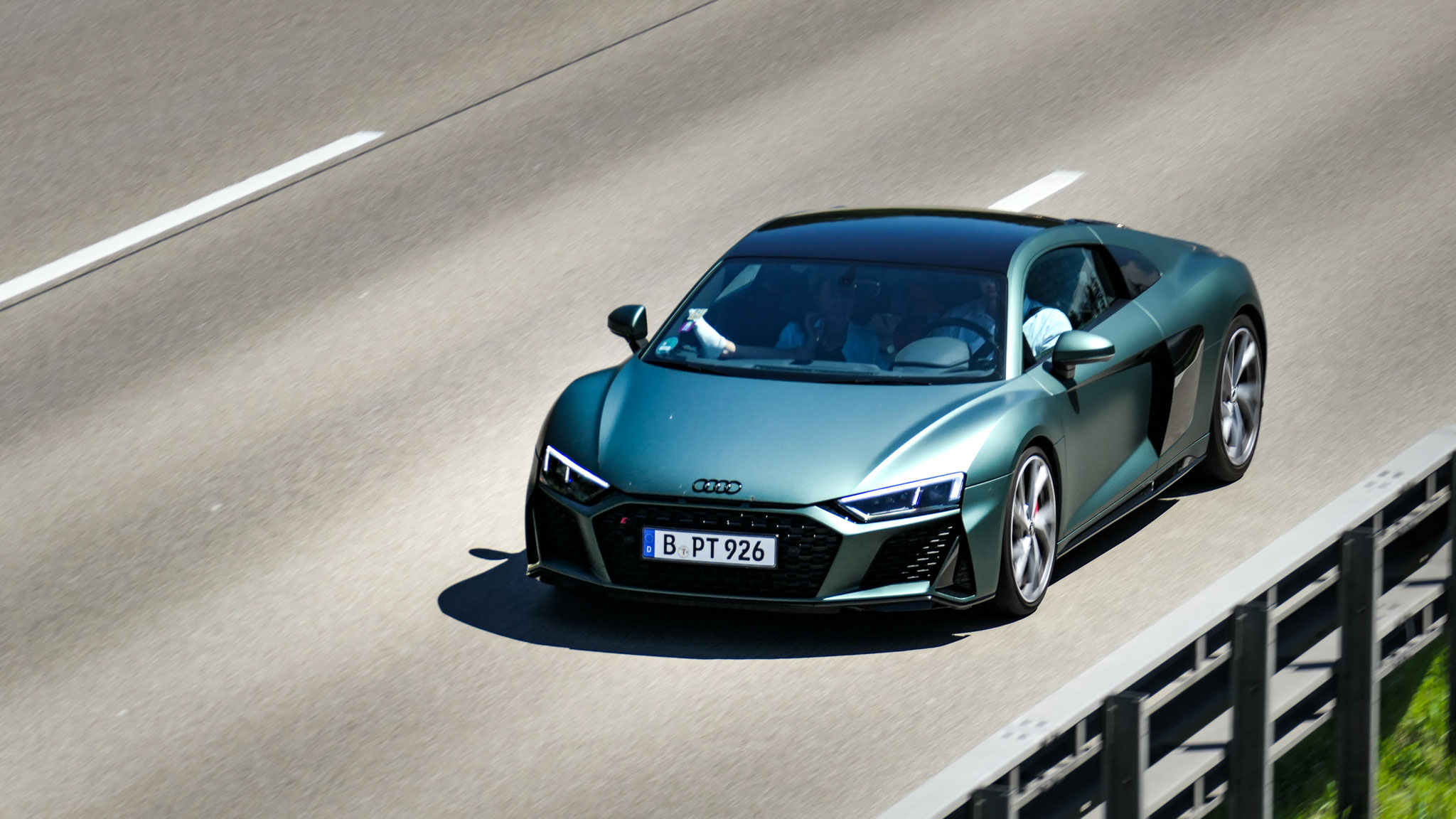 Audi R8 V10 - B-PT926