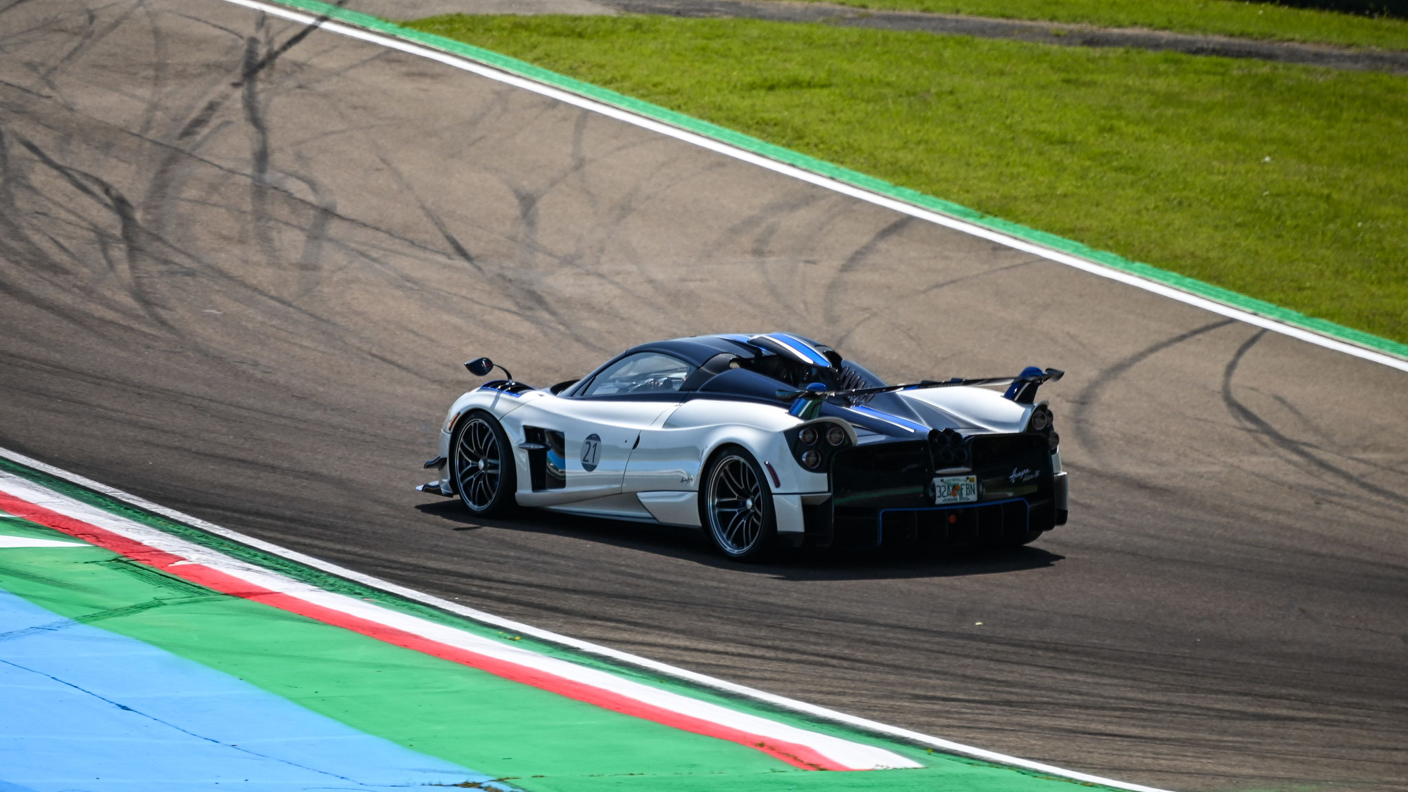 Pagani Huayra Roadster BC - 32AFBN (USA)