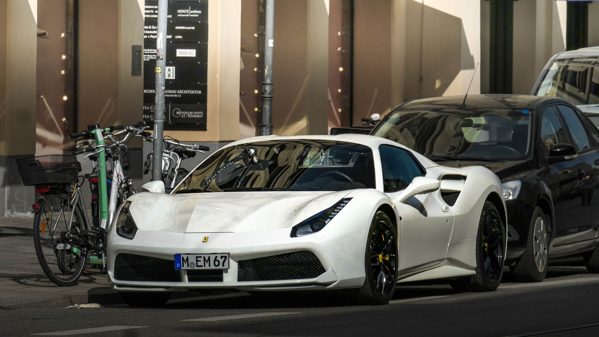 Ferrari 488 Spider - M-EM67