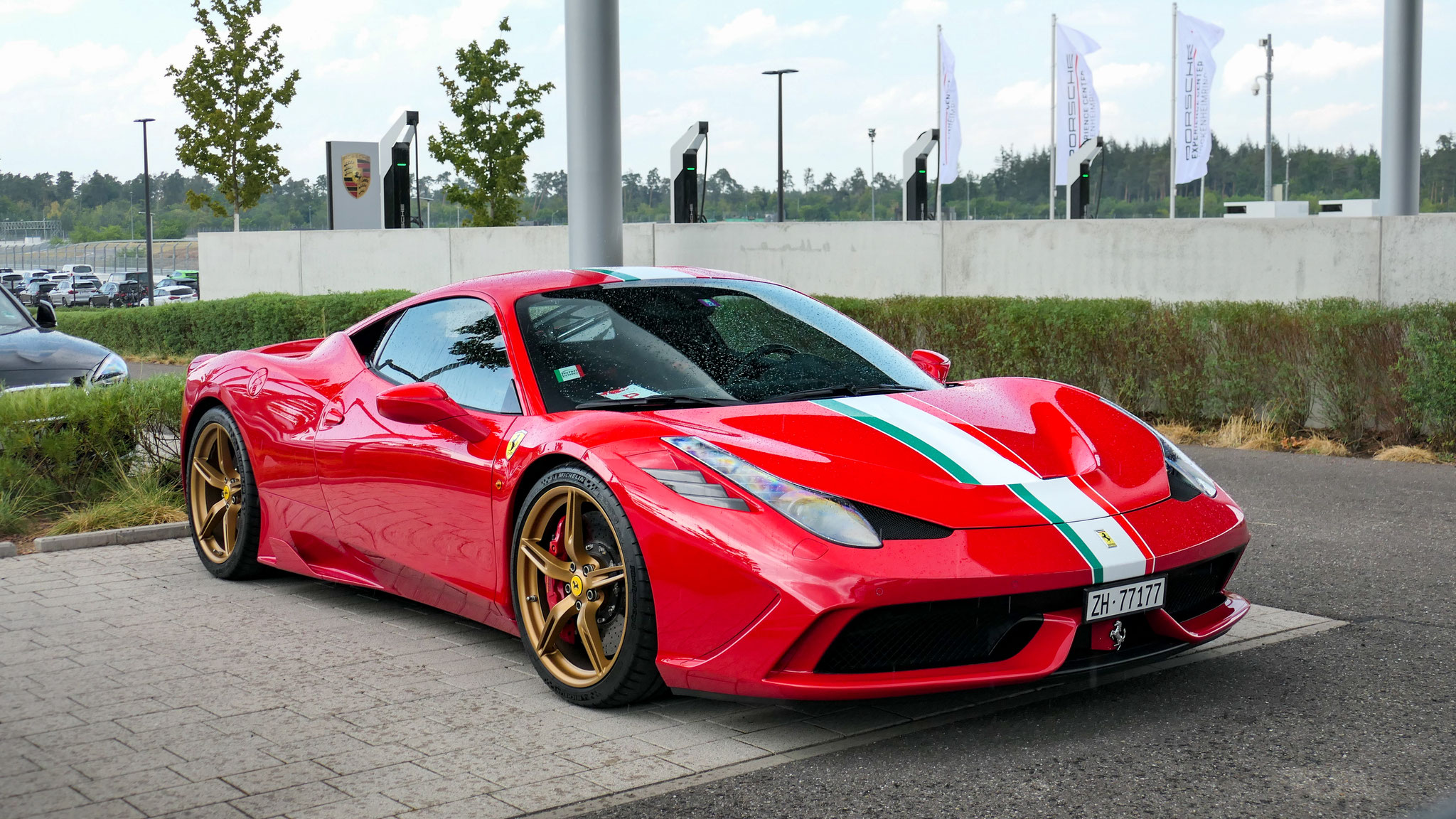 Ferrari 458 Speciale - ZH77177 (CH)