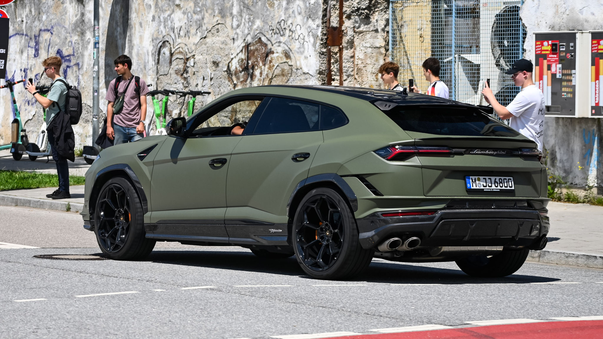 Lamborhini Urus Performante - M-JJ6800