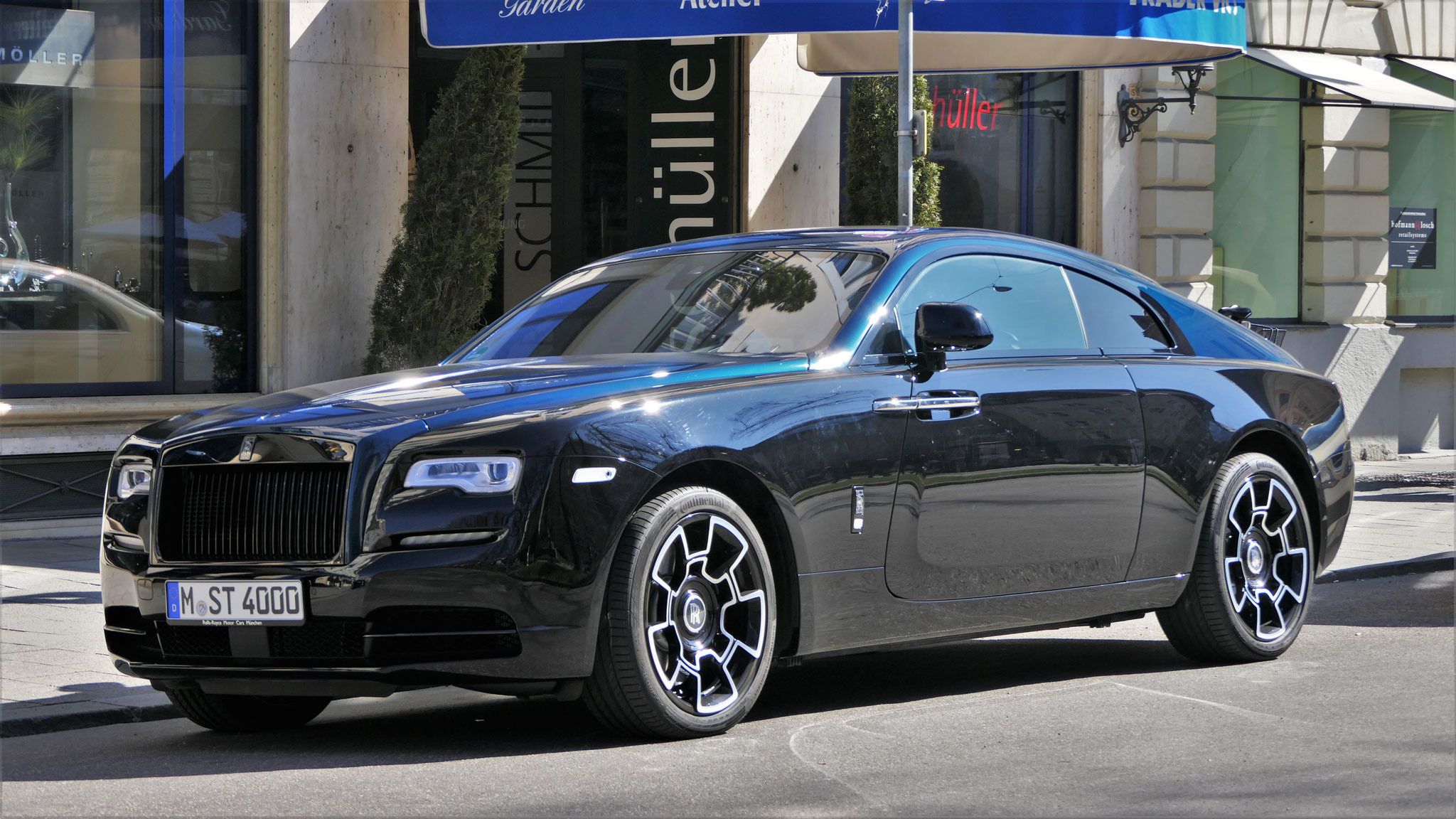 Rolls Royce Wraith Black Badge - M-ST-4000