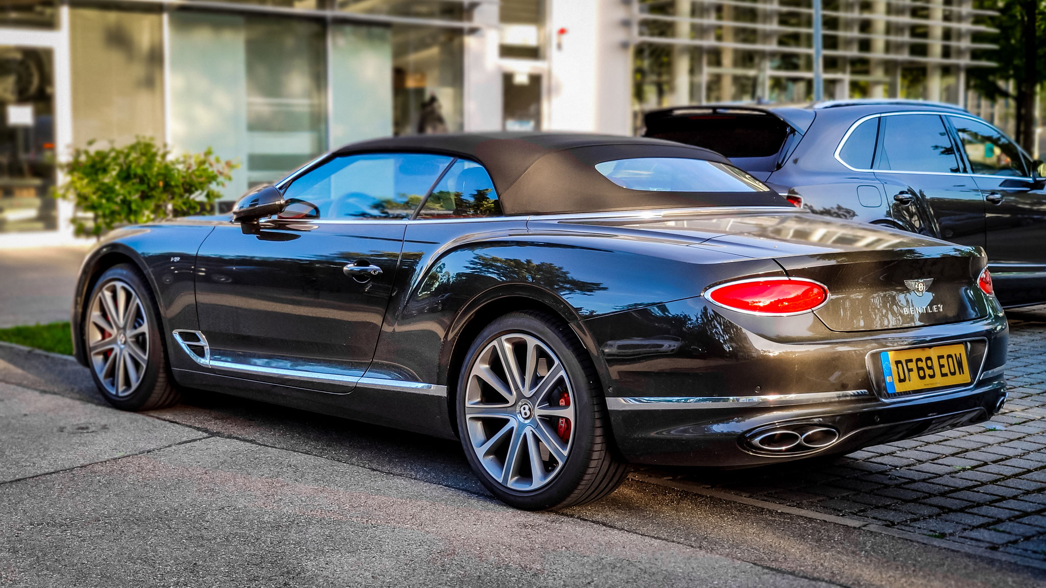 Bentley Continental GTC - DF69EOW (GB)