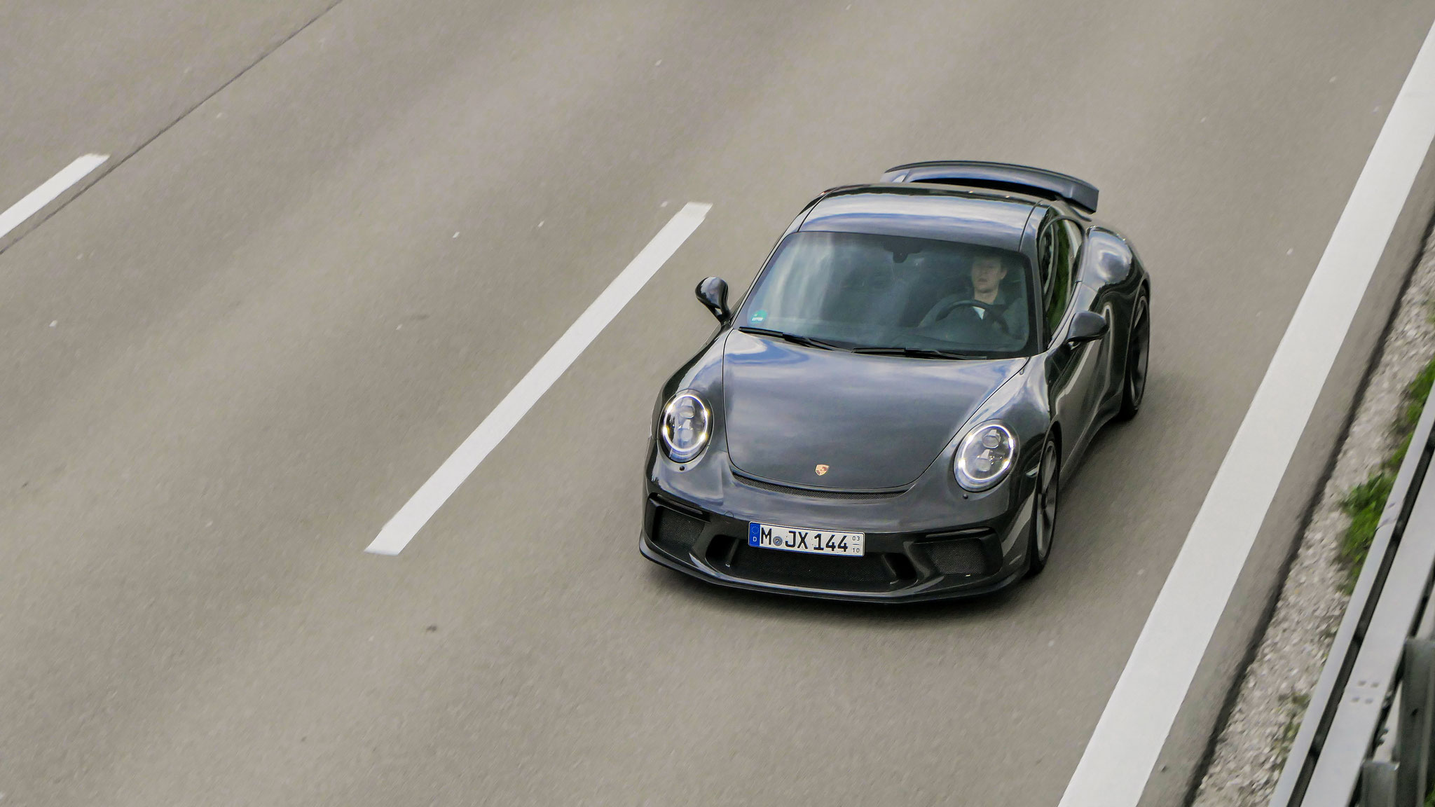 Porsche 991 GT3 Touring - M-JX144