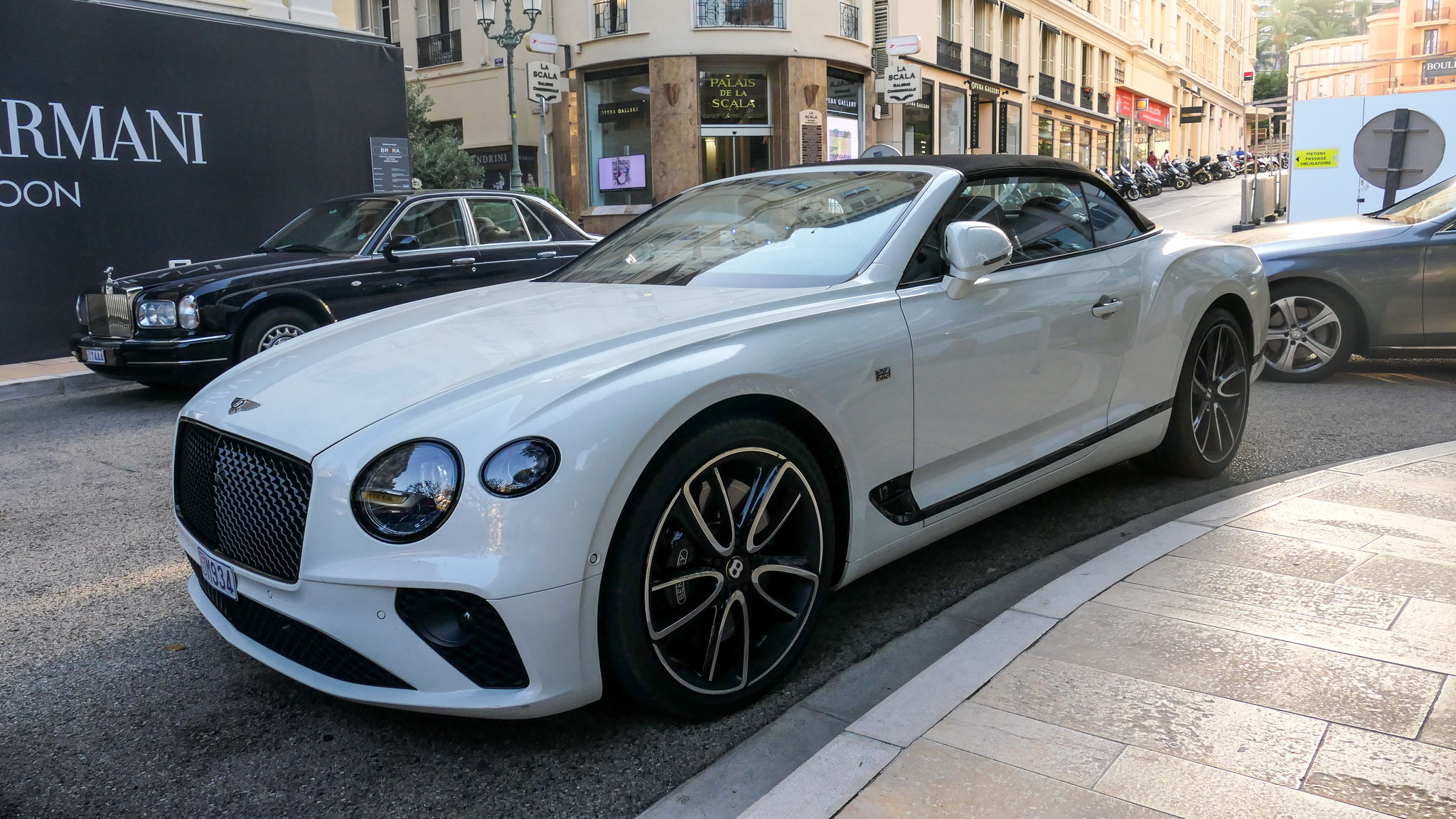Bentley Continental GTC - M934 (MC)