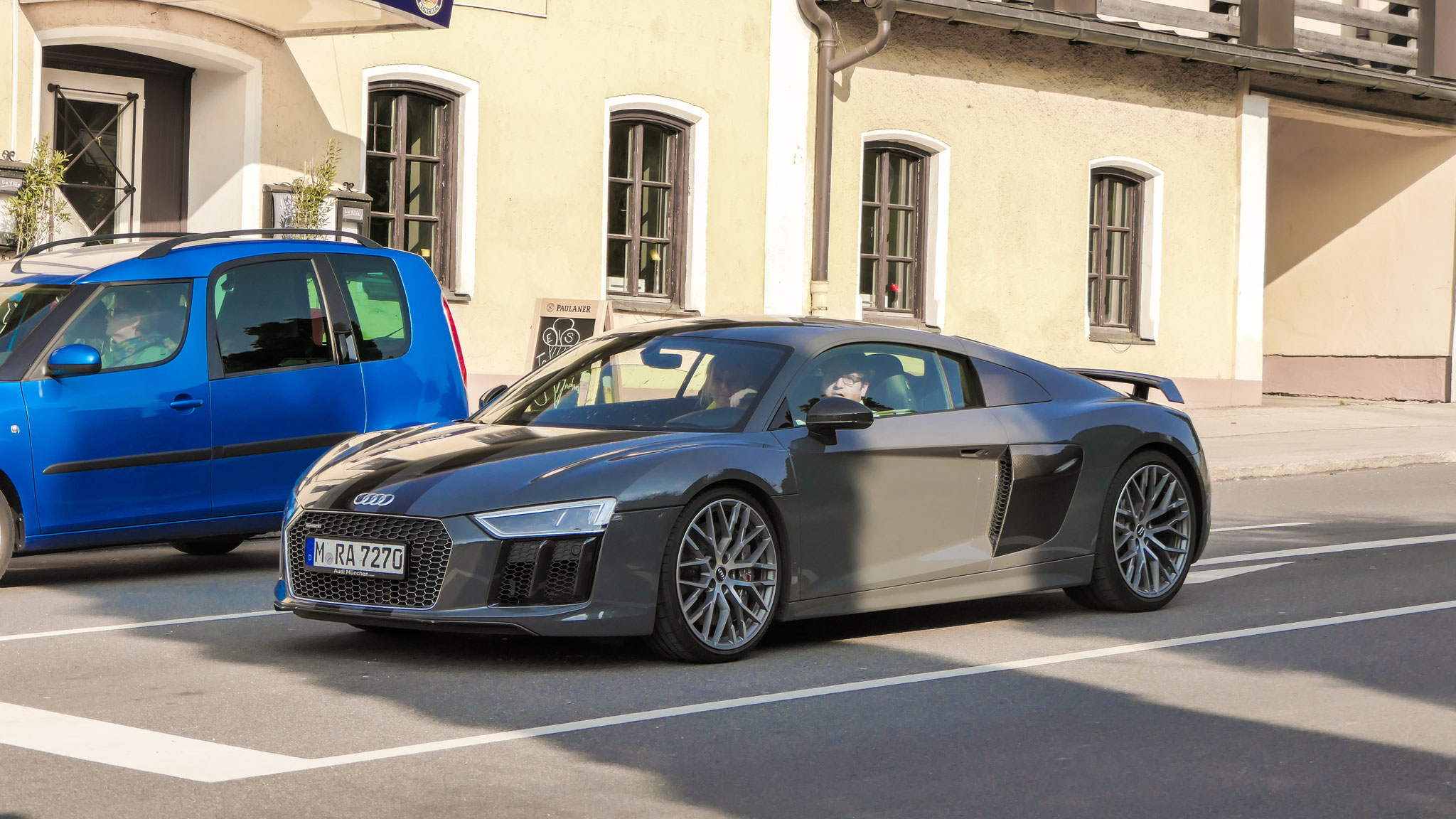Audi R8 V10 - M-RA7270