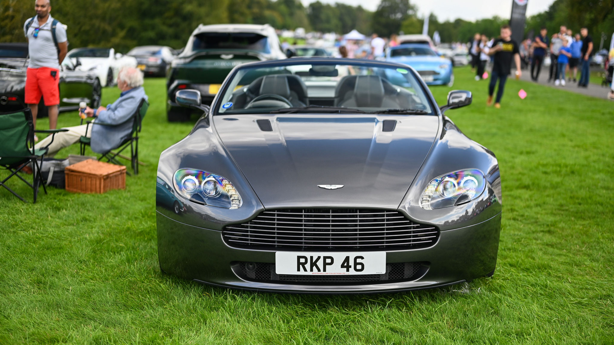 Aston Martin Vantage V8 Volante - RKP46 (GB)