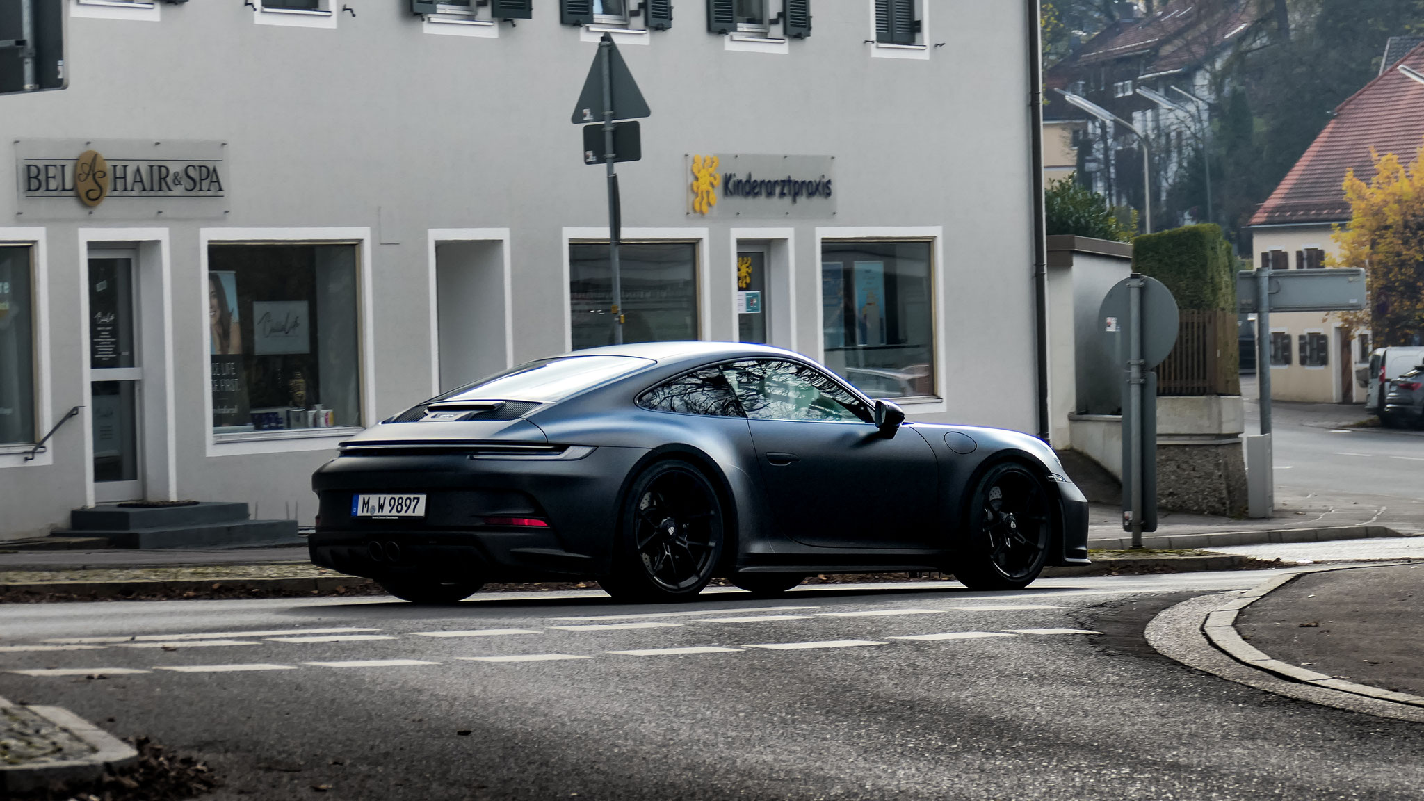 Porsche 992 GT3 Touring - M-W9897