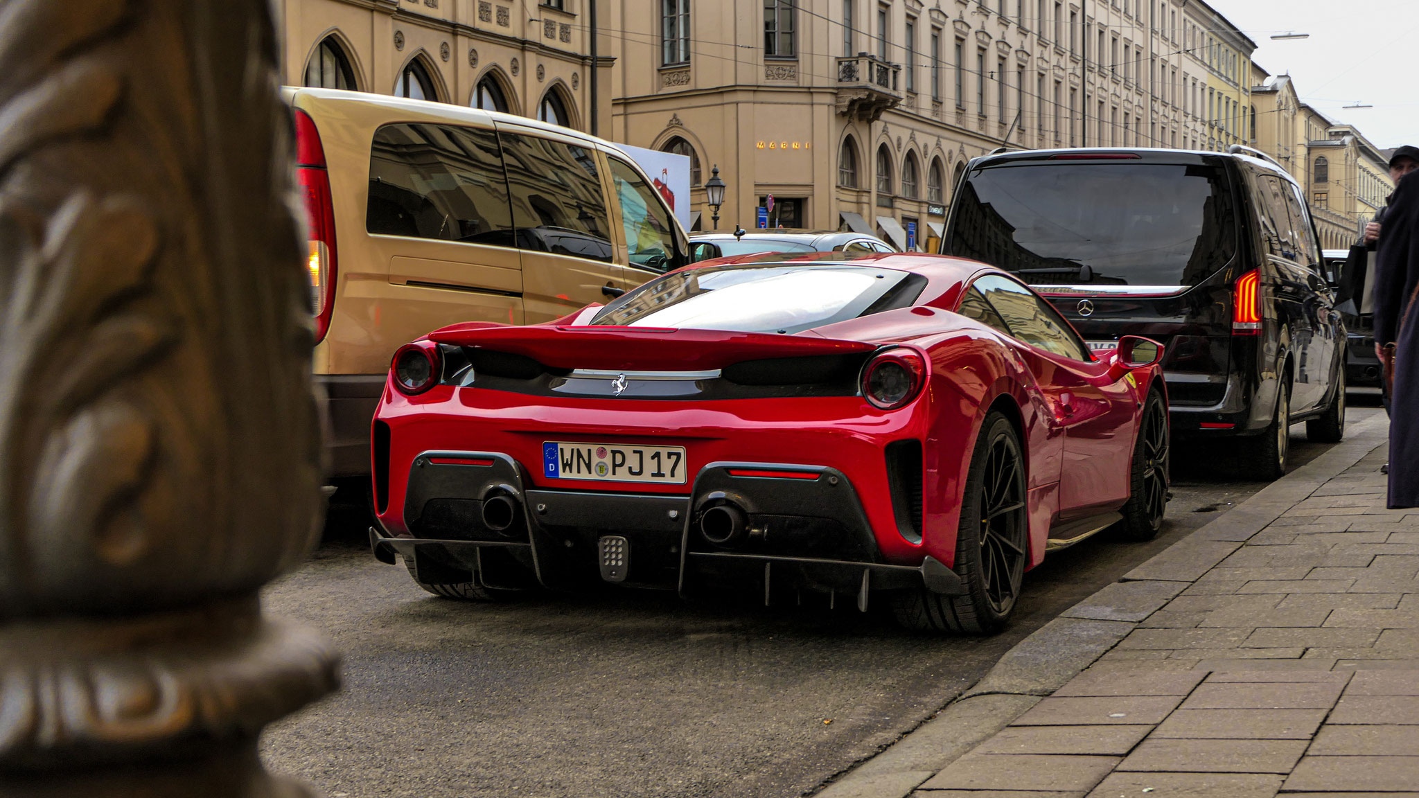 Ferrari 488 Pista - WN-PJ17