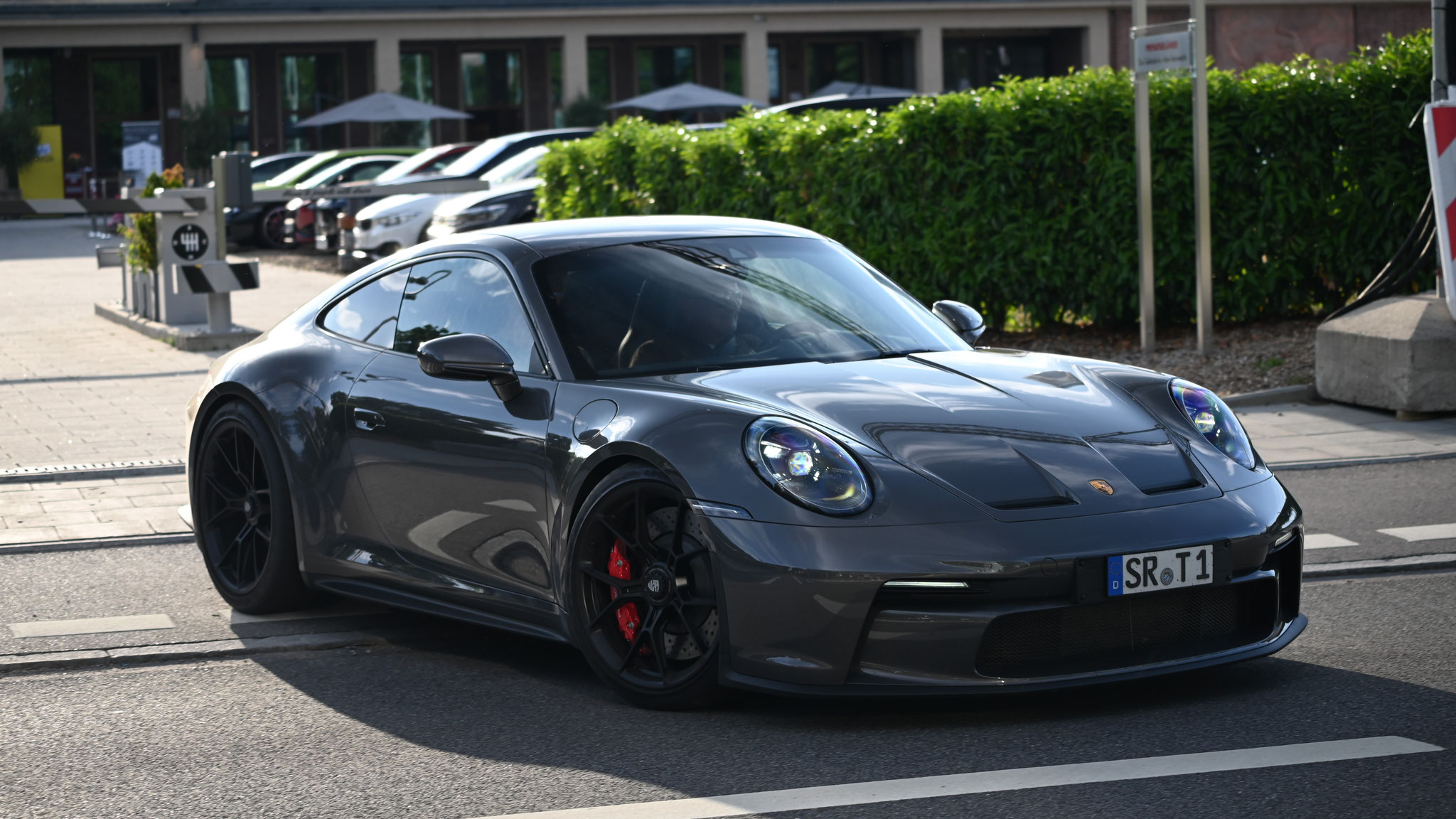 Porsche 992 GT3 Touring - SR-T1