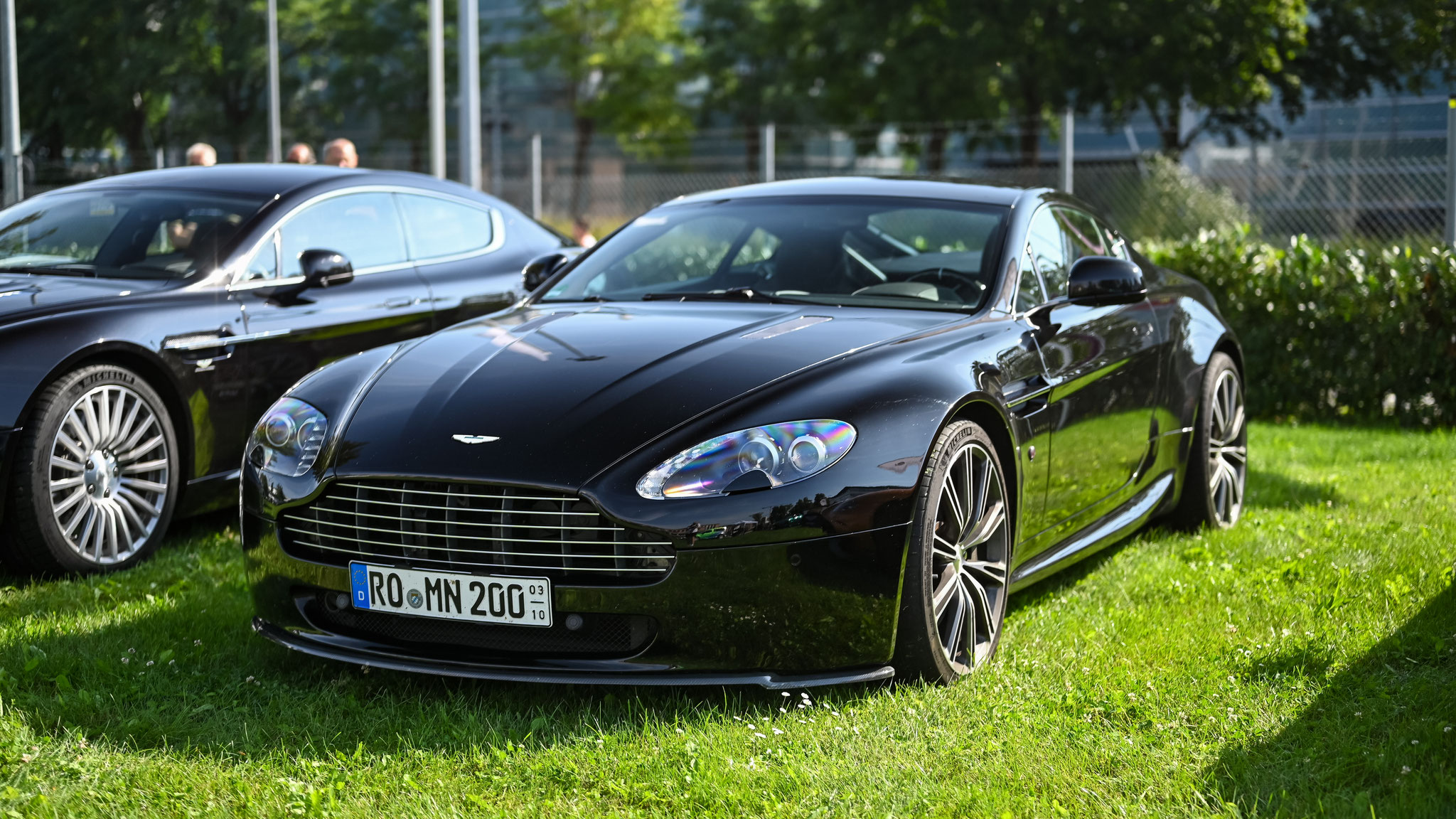 Aston Martin Vantage V8 - RO-MN200