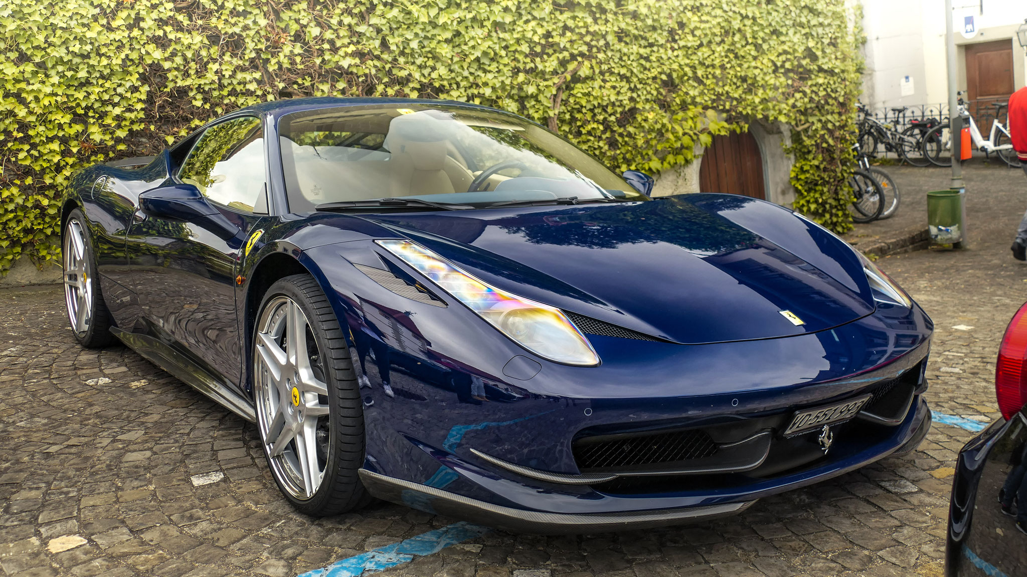 Ferrari 458 Italia - VD551993 (CH)