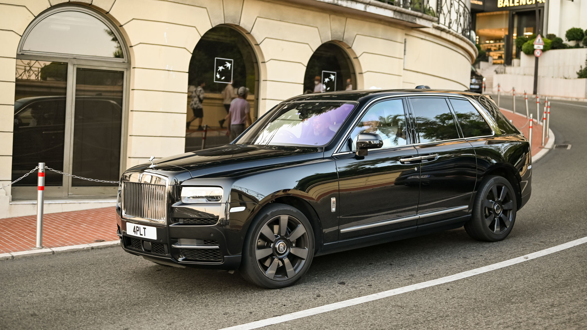Rolls Royce Cullinan - 4PLT (GB)