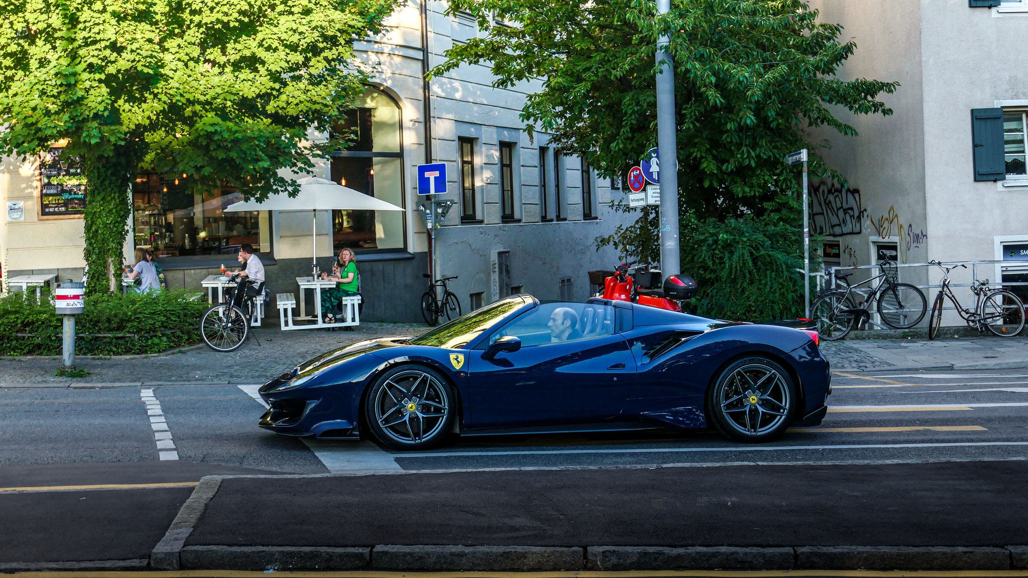 Ferrari 488 Pista Spider - M-LU4