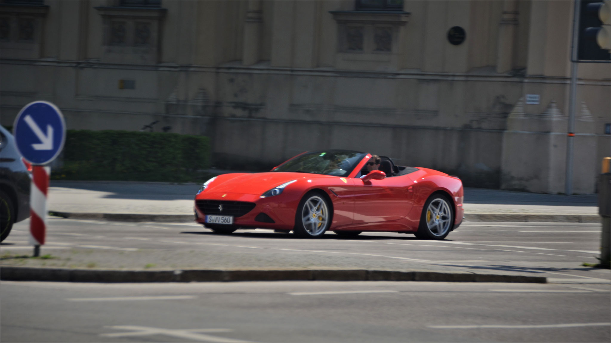Ferrari California T - S-VV560