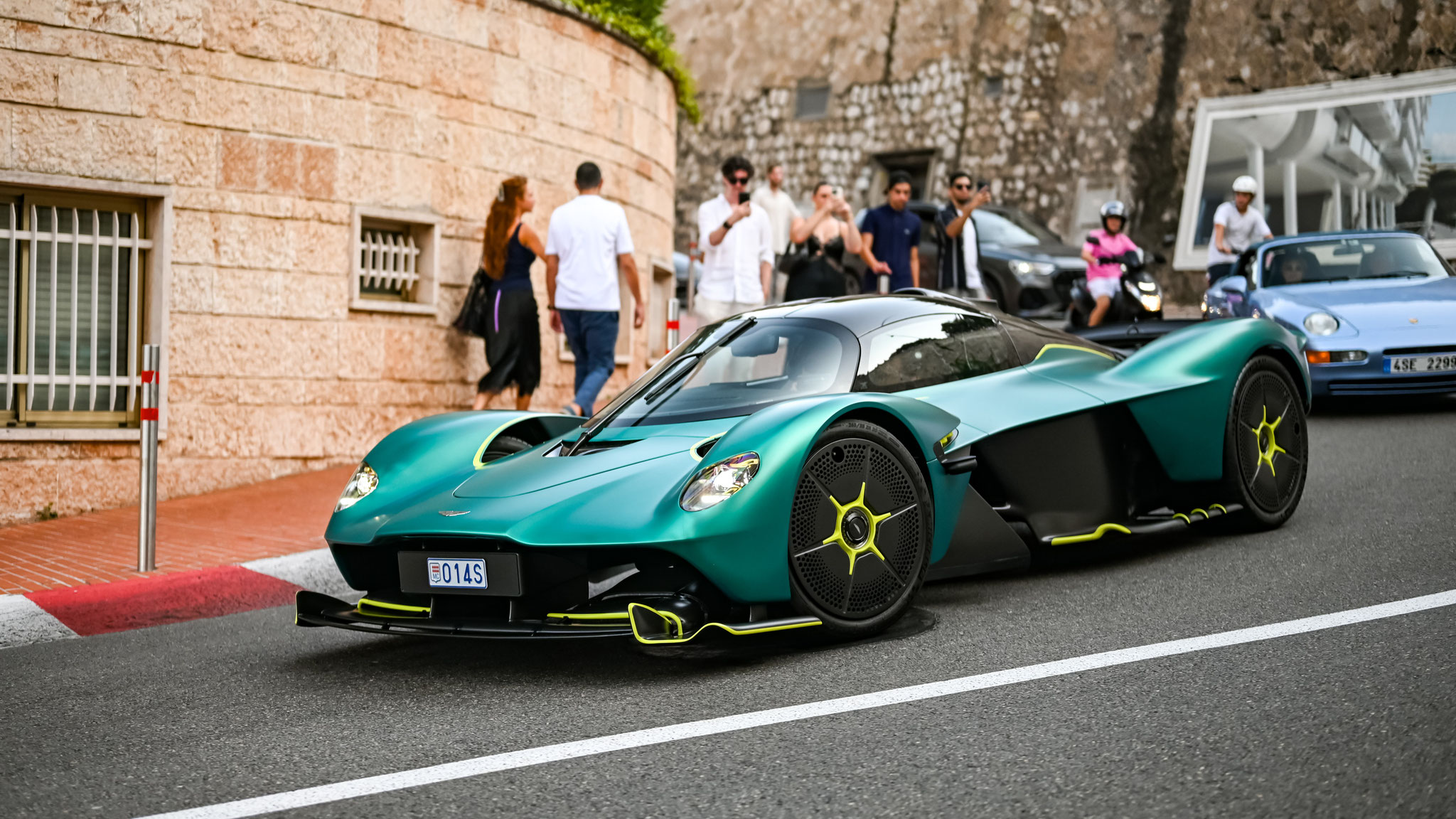 Aston Martin Valkyrie Spyder - 014s (MC)