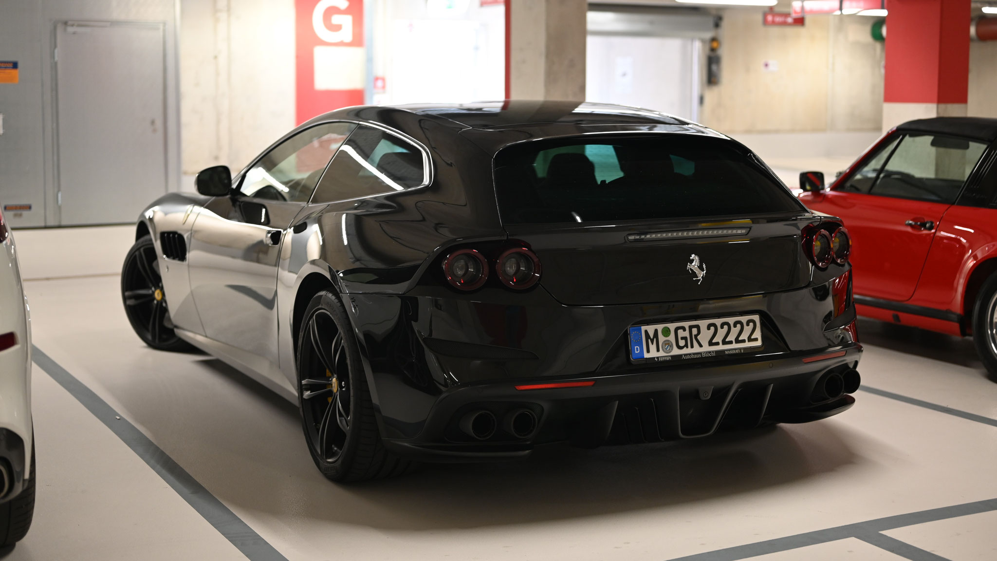 Ferrari GTC4 Lusso - M-GR2222