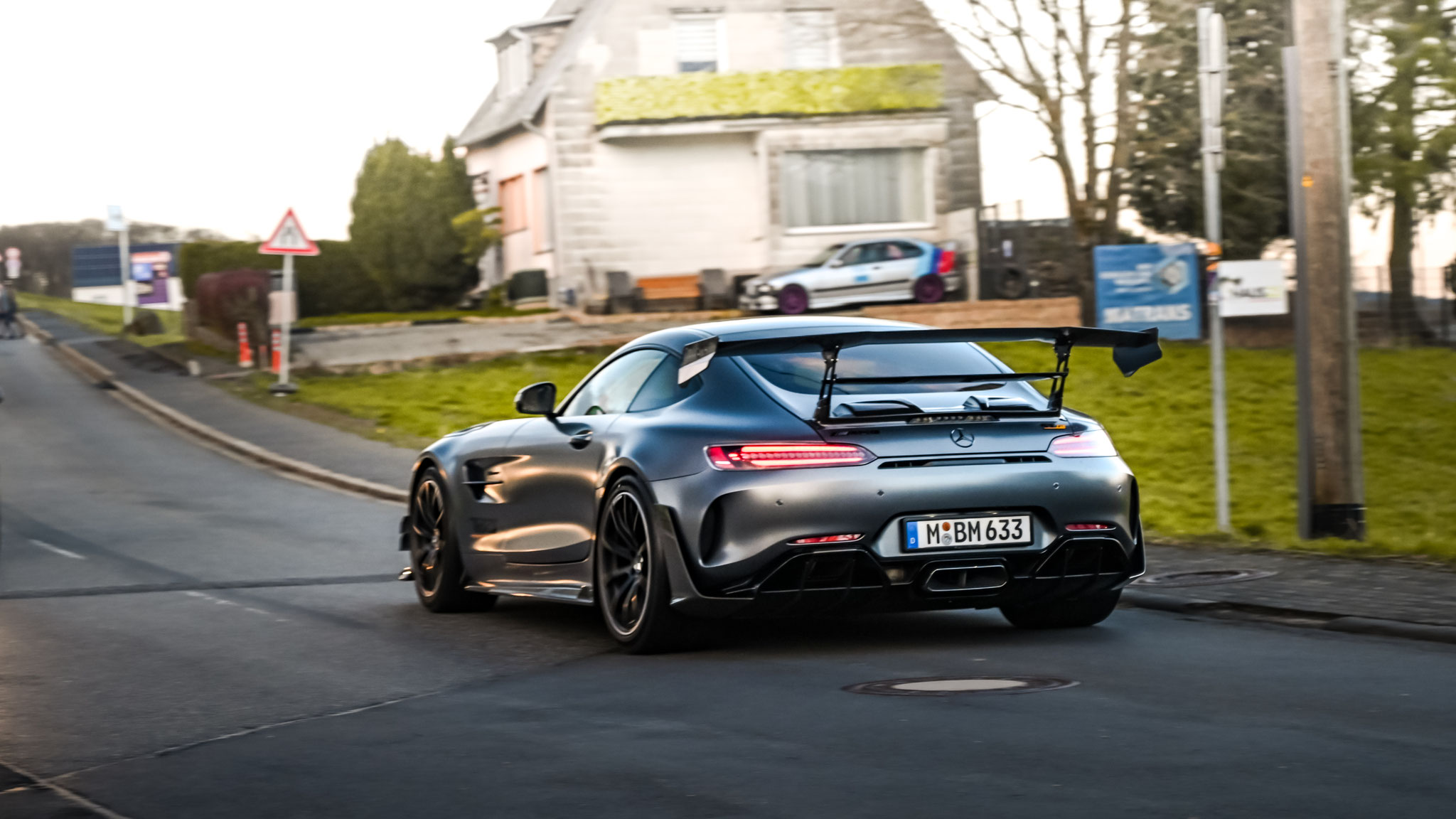 AMG GTR Tikt - M-BM633