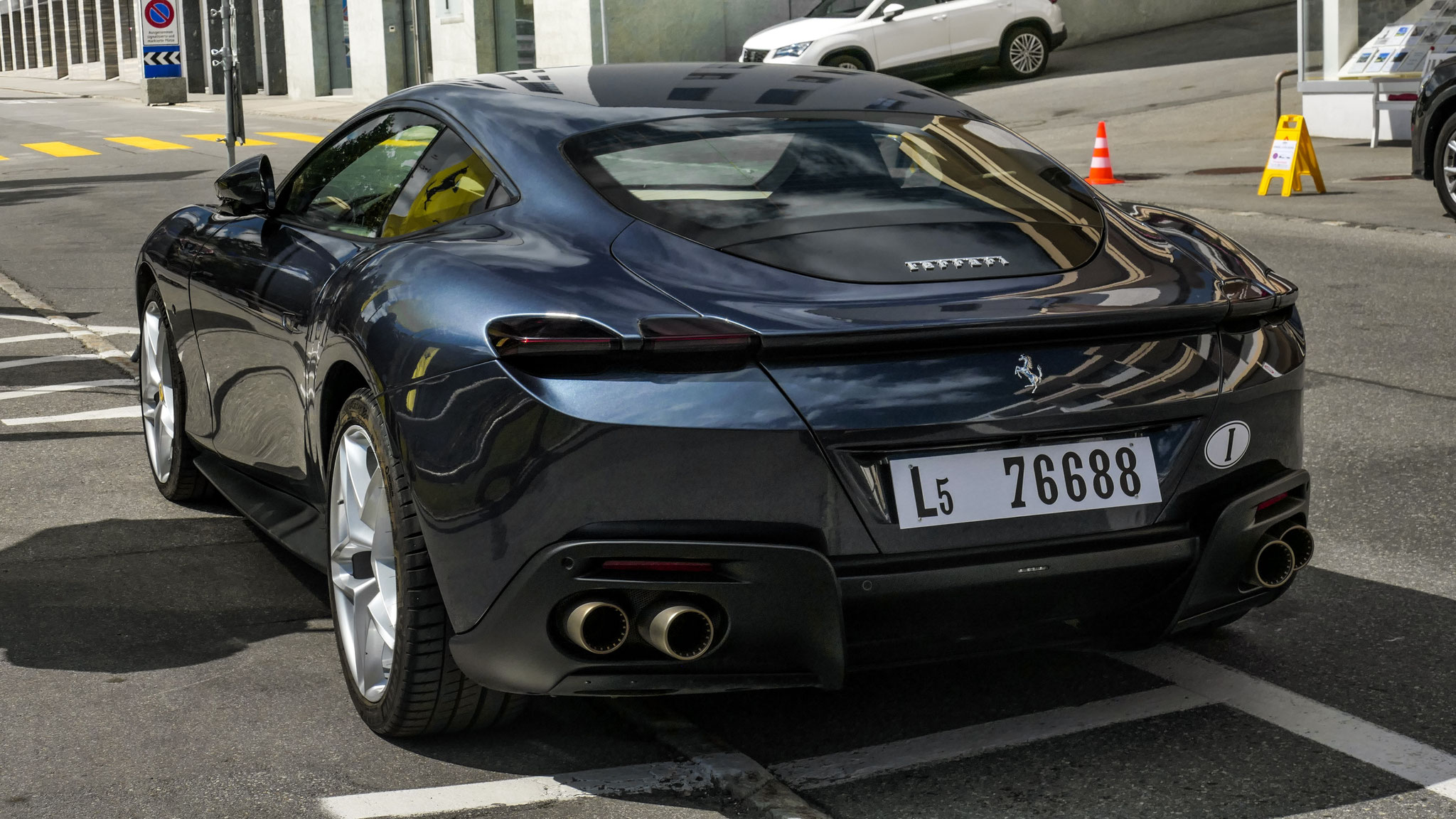 Ferrari Roma - L576688 (ITA)