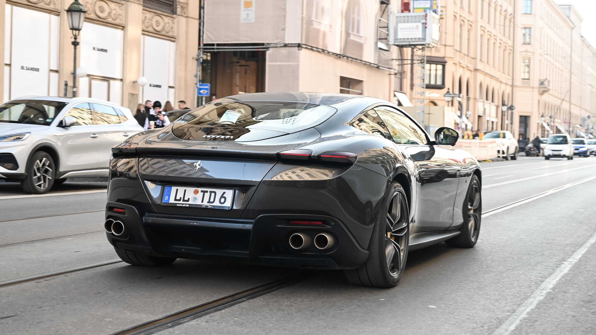  Ferrari Roma - LL-TD6